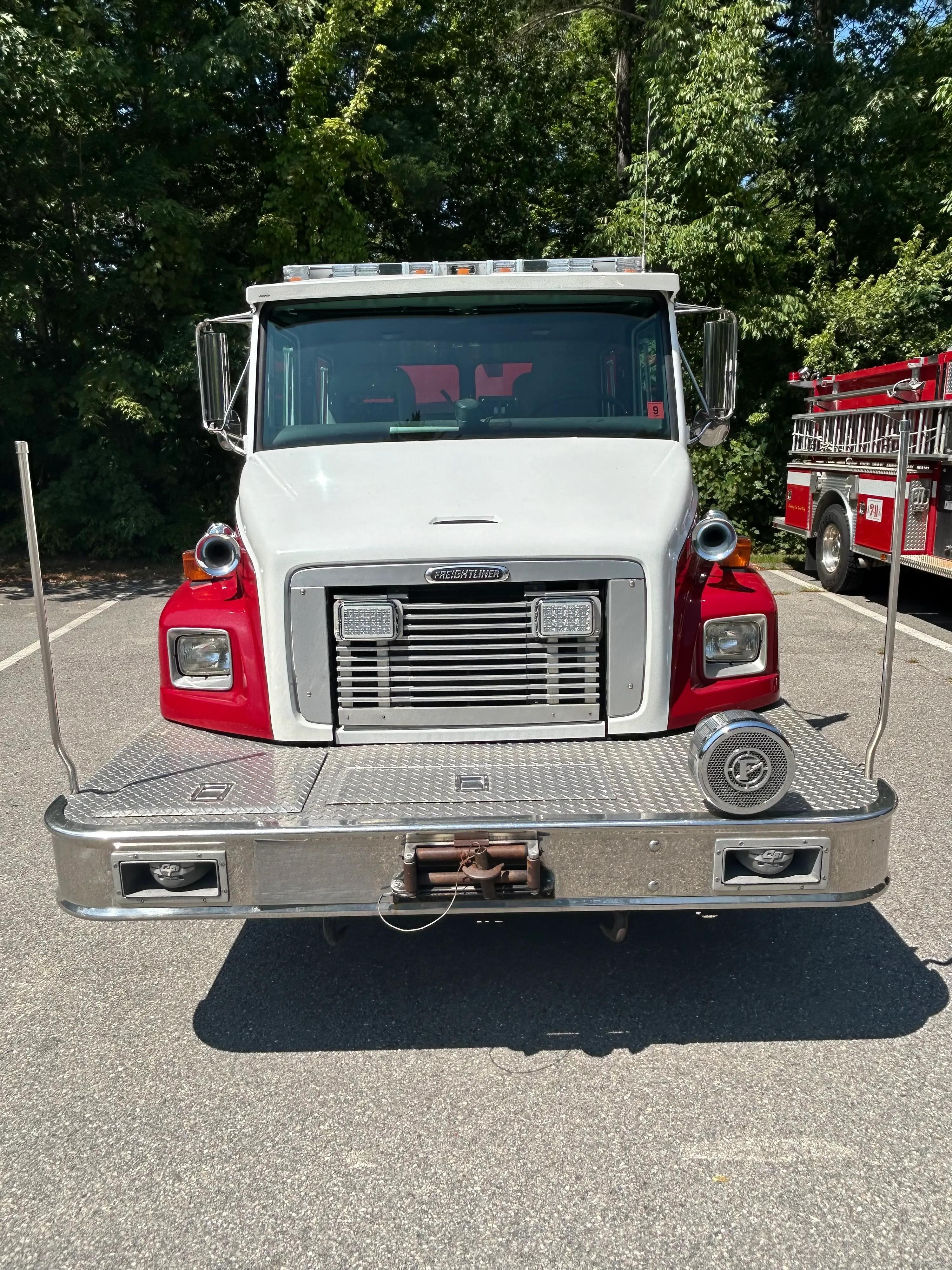 1996 Hackney Heavy Rescue - image 2