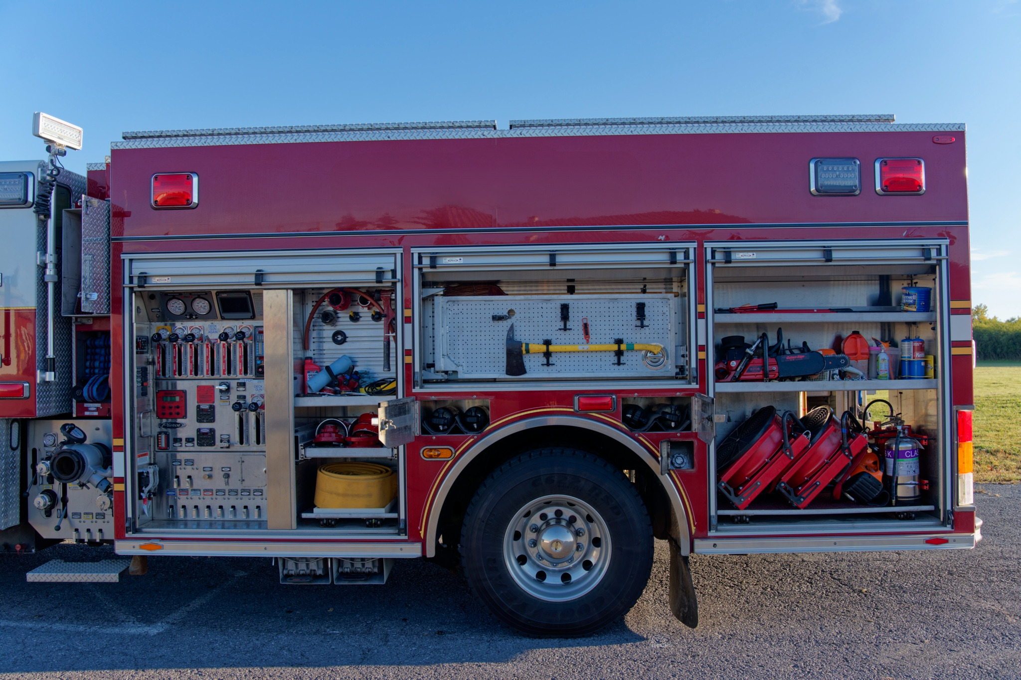 2008 Pierce Pumper - image 8