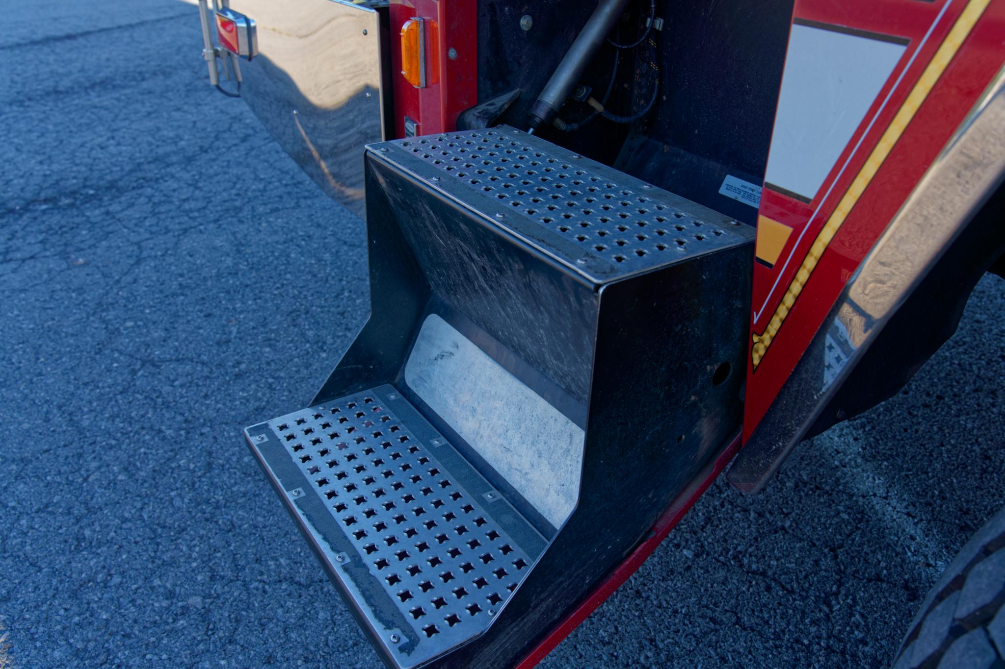 2008 Pierce Pumper - image 64