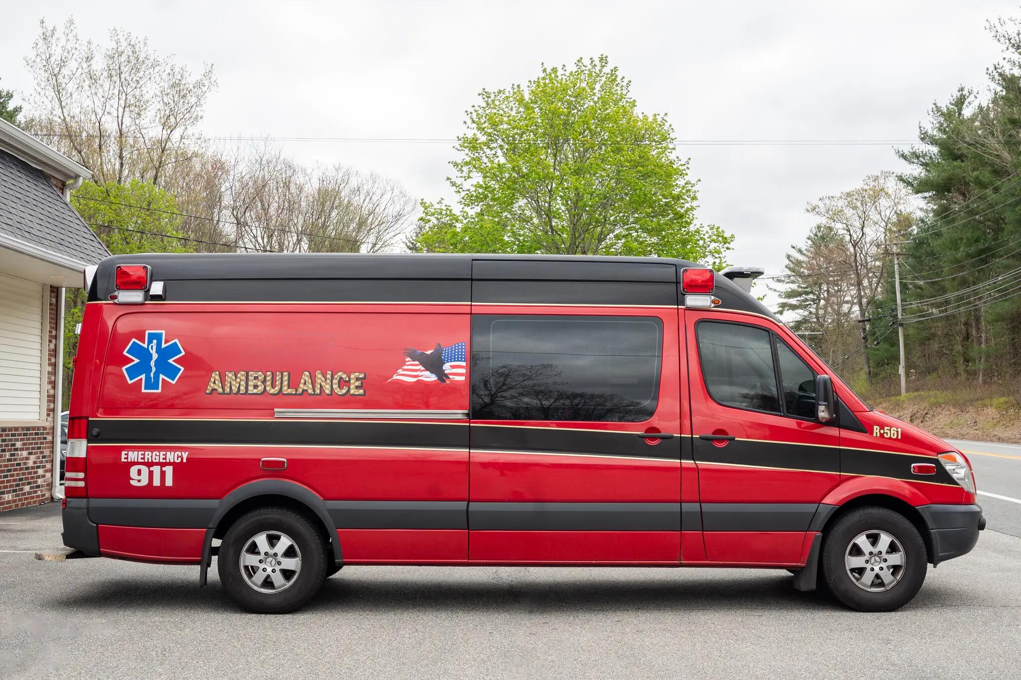 2013 Lifeline Mercedes Sprinter Type II - image 1