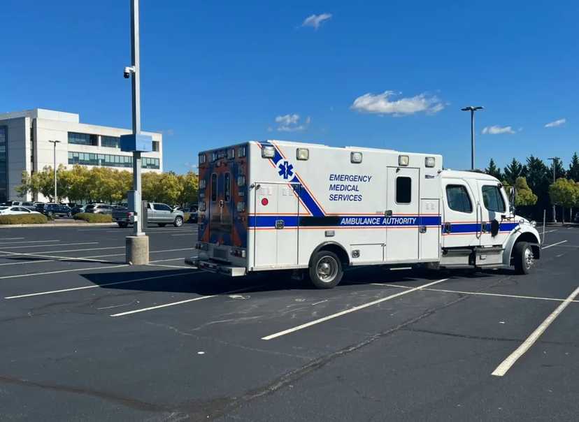 2015 Excellance Freightliner Type I Ambulance — photo 6