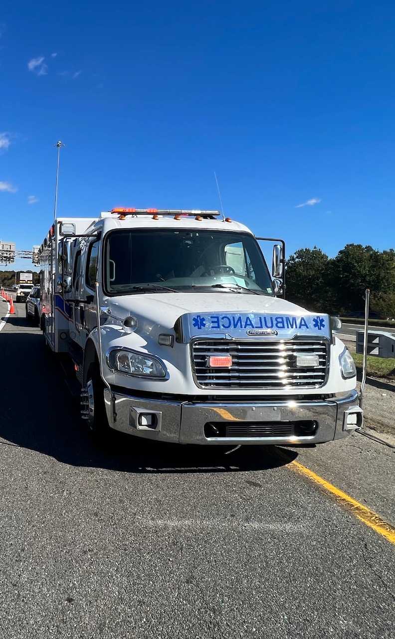 2015 Excellance Freightliner Type I Ambulance — photo 4