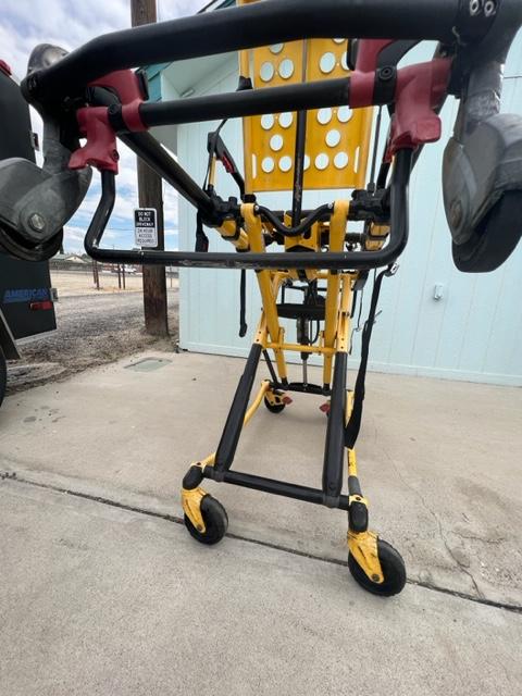 Two Stryker Power Pro XT Model 6500 Stretchers (Two Stretcher Package Deal) - image 9