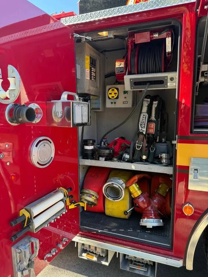 1999 Pierce Dash Pumper - image 11
