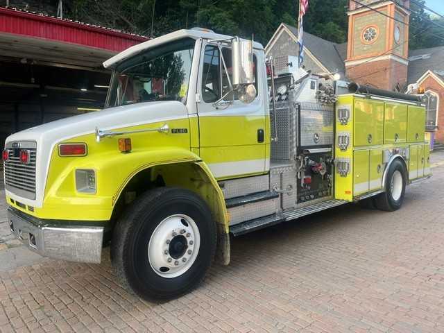 1999 Freightliner FL80 Pumper