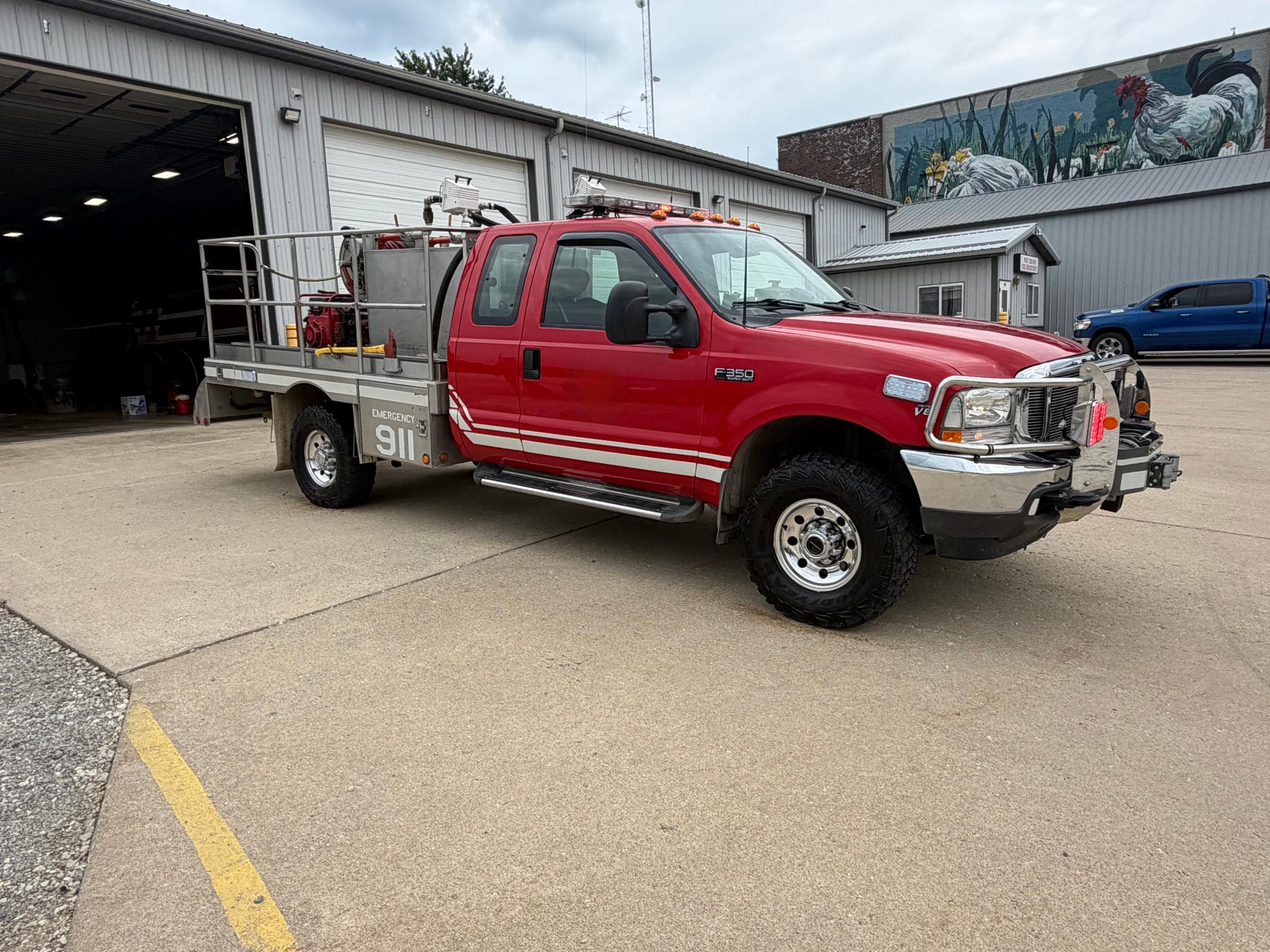 2002 Ford F-350 Brush Truck - image 1
