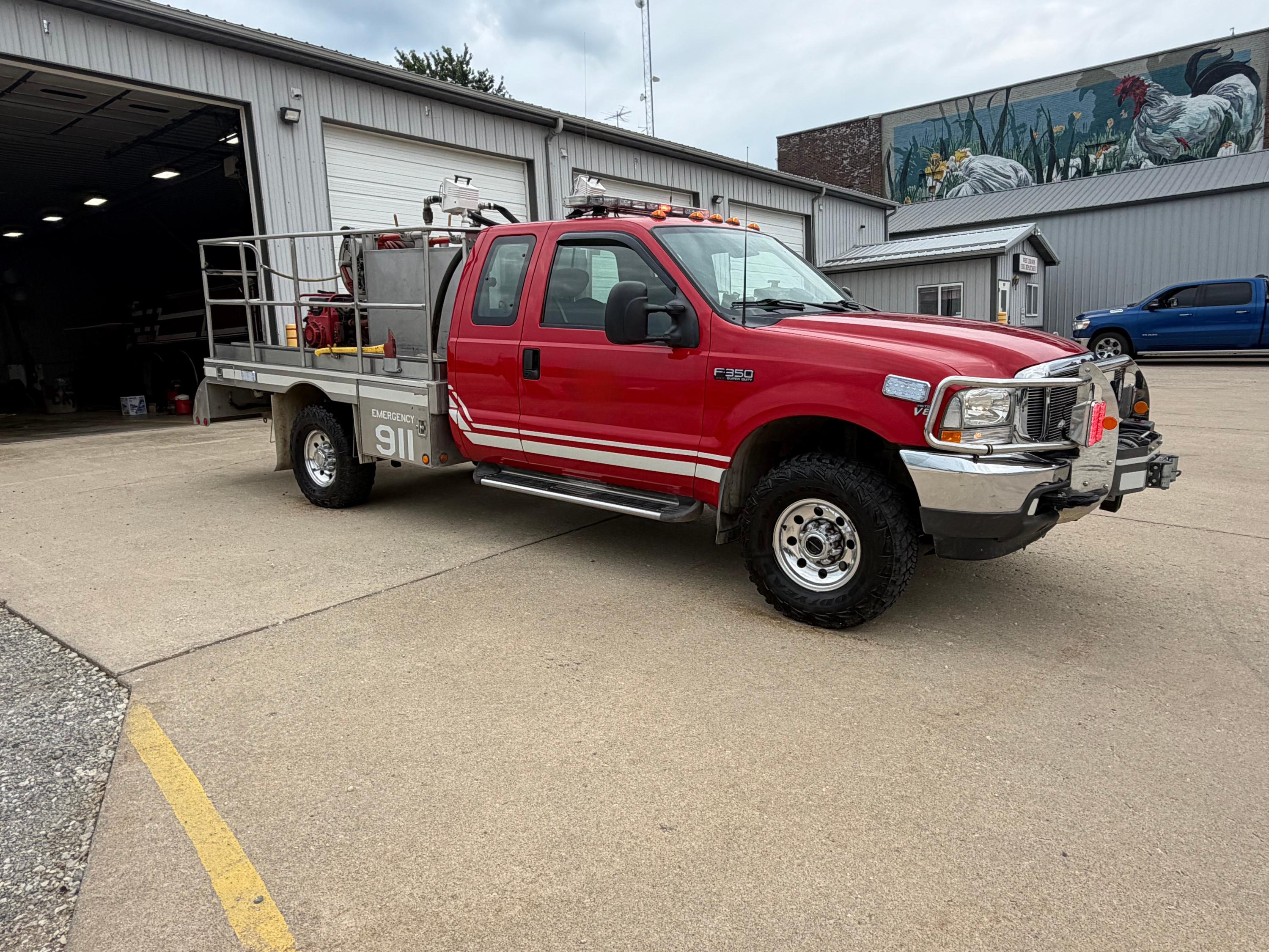 2002 Ford F-350 Brush Truck - image 1