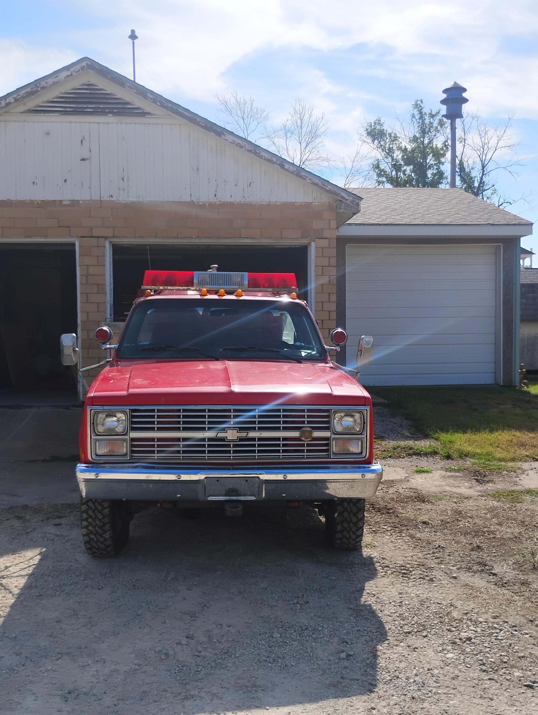 1984 Pierce Chevrolet Mini Pumper - image 3