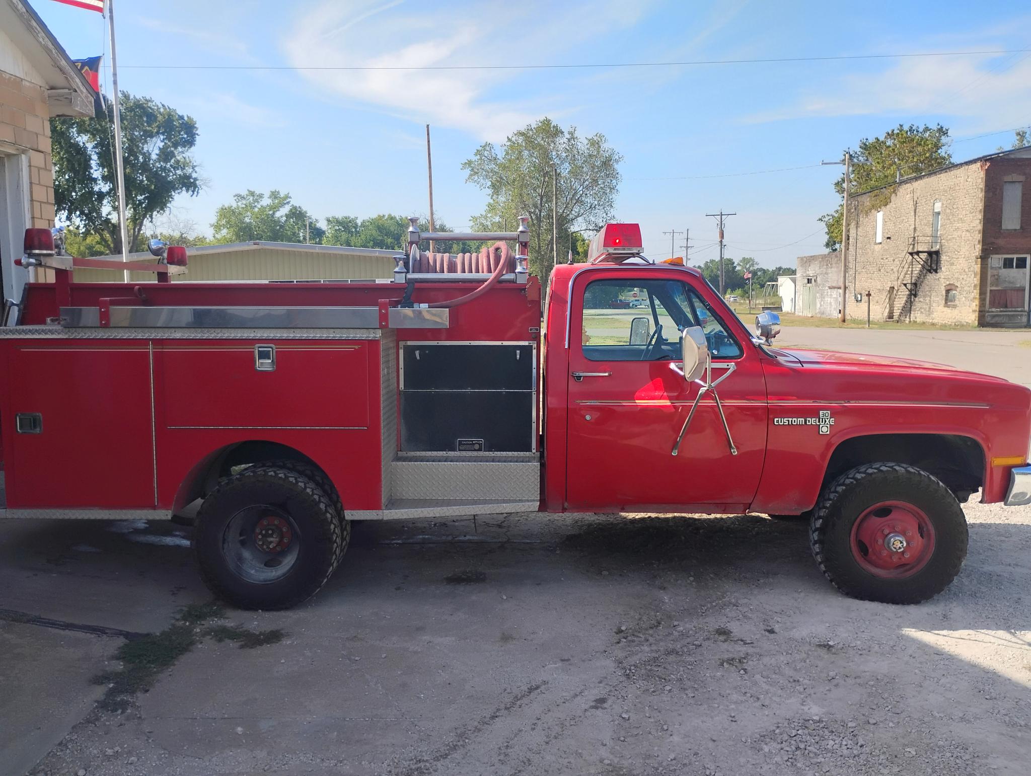 1984 Pierce Chevrolet Mini Pumper - image 2