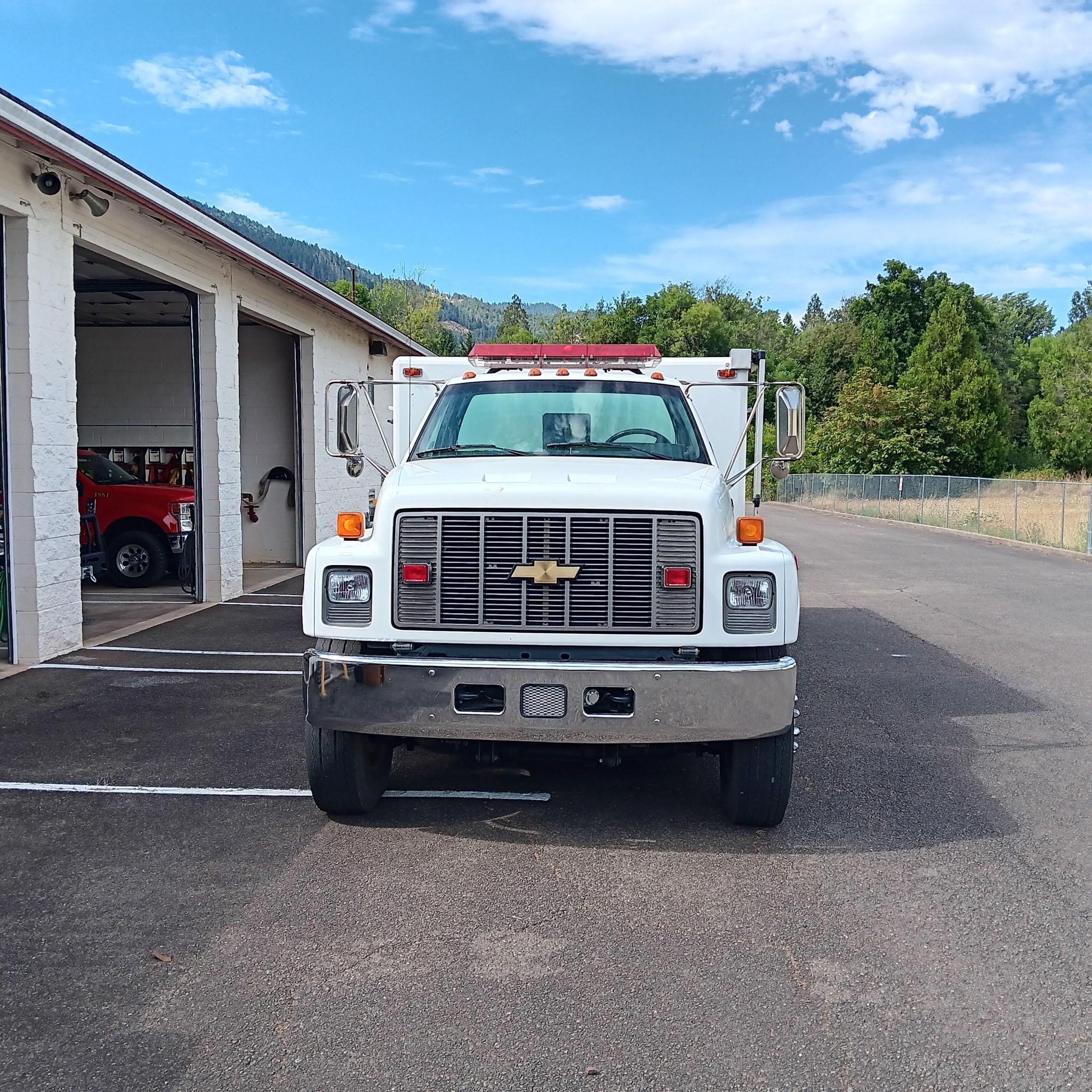 1994 SVI Chevrolet Medium Rescue - image 3