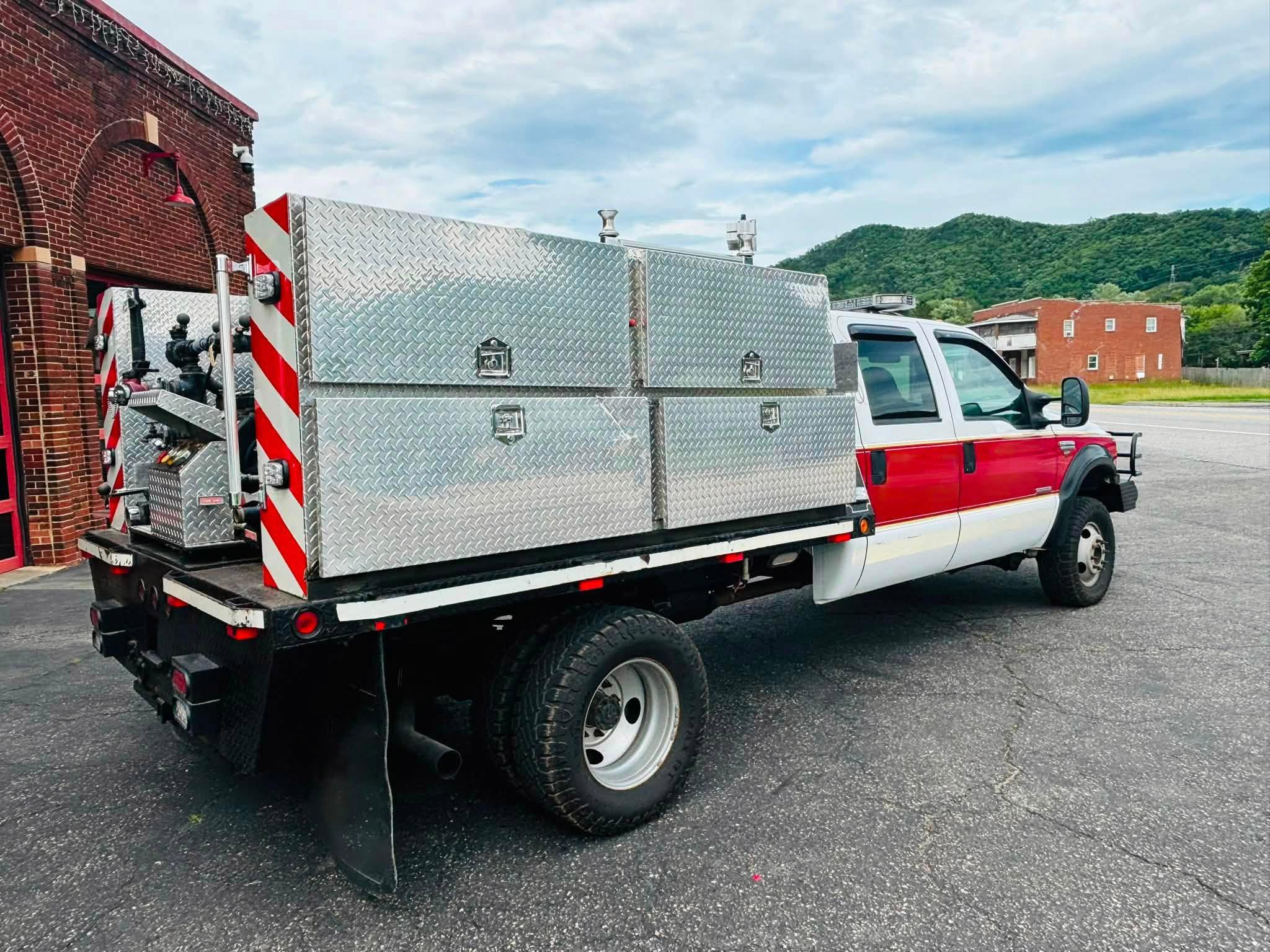 2005 Ford E-350 Brush Truck - image 4
