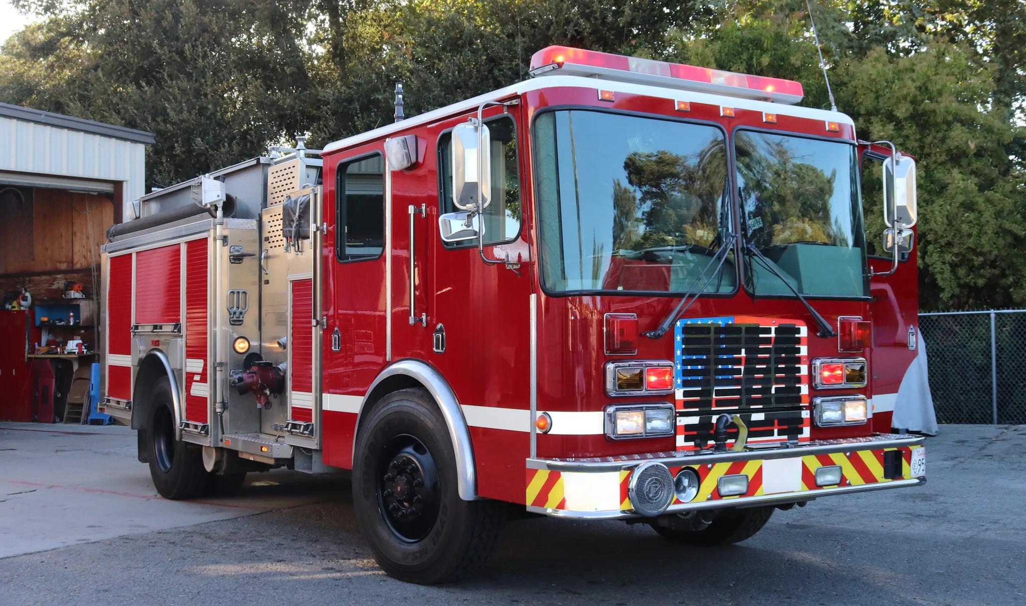 2001 HME Engine (1250/800) - image 1