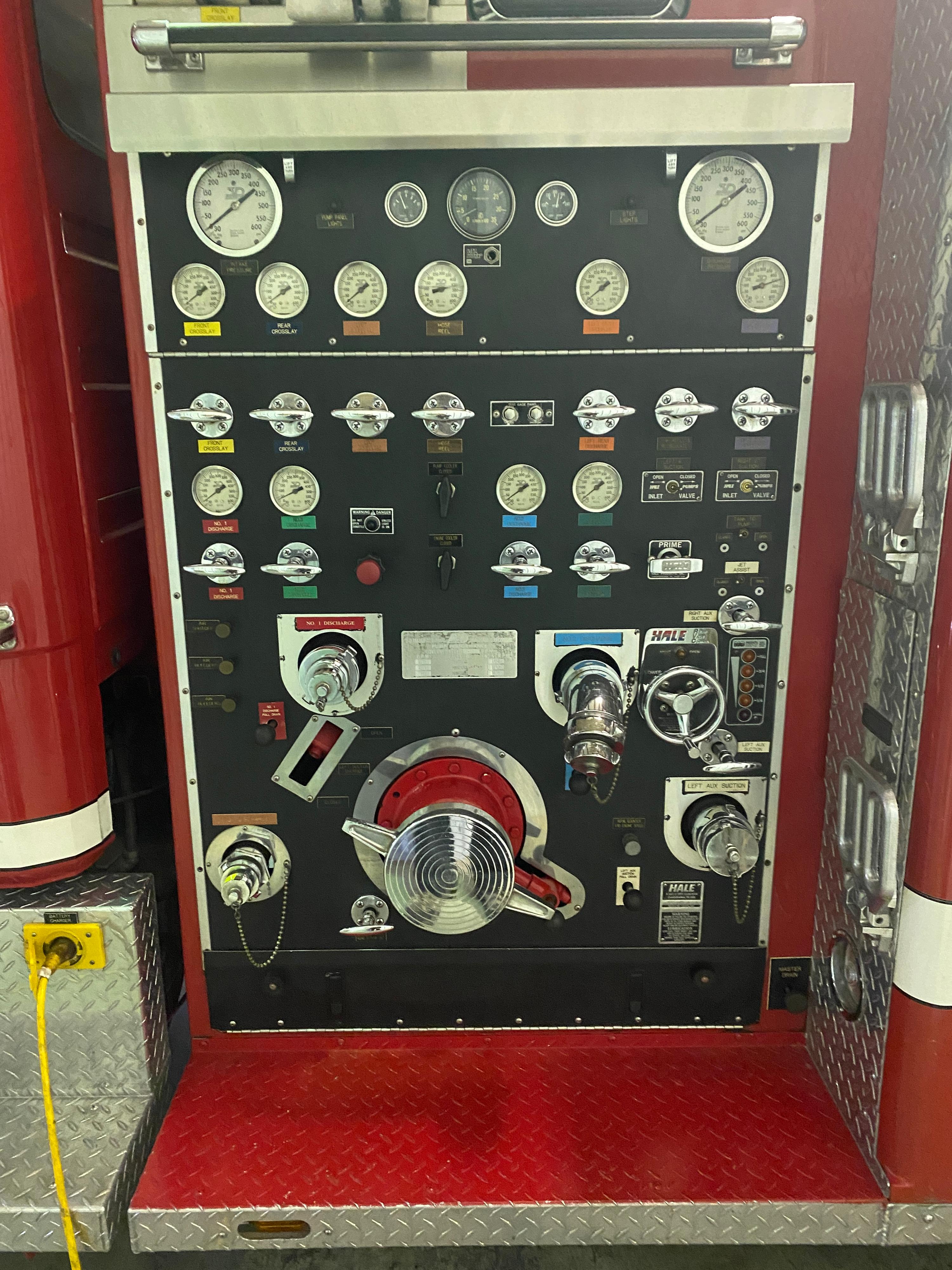 1996 3D Pumper Tanker - image 10