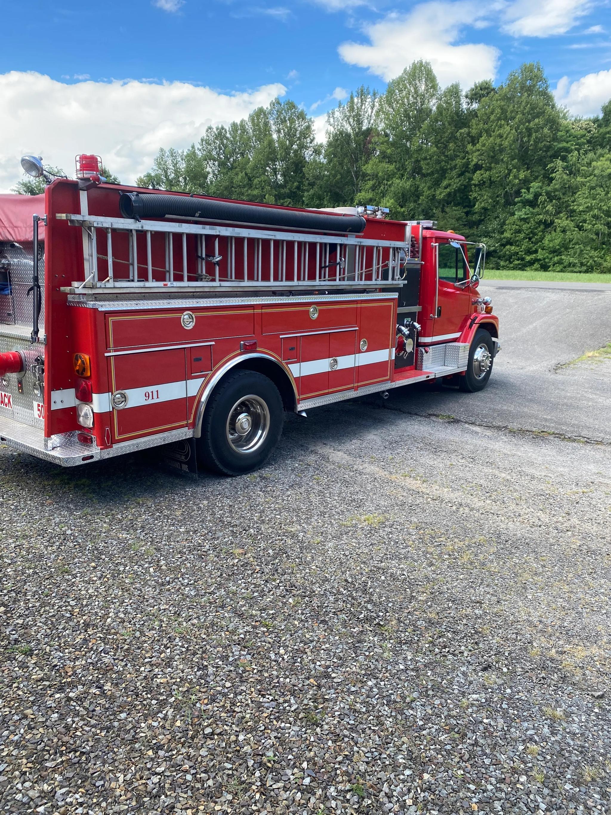 1996 3D Pumper Tanker - image 4