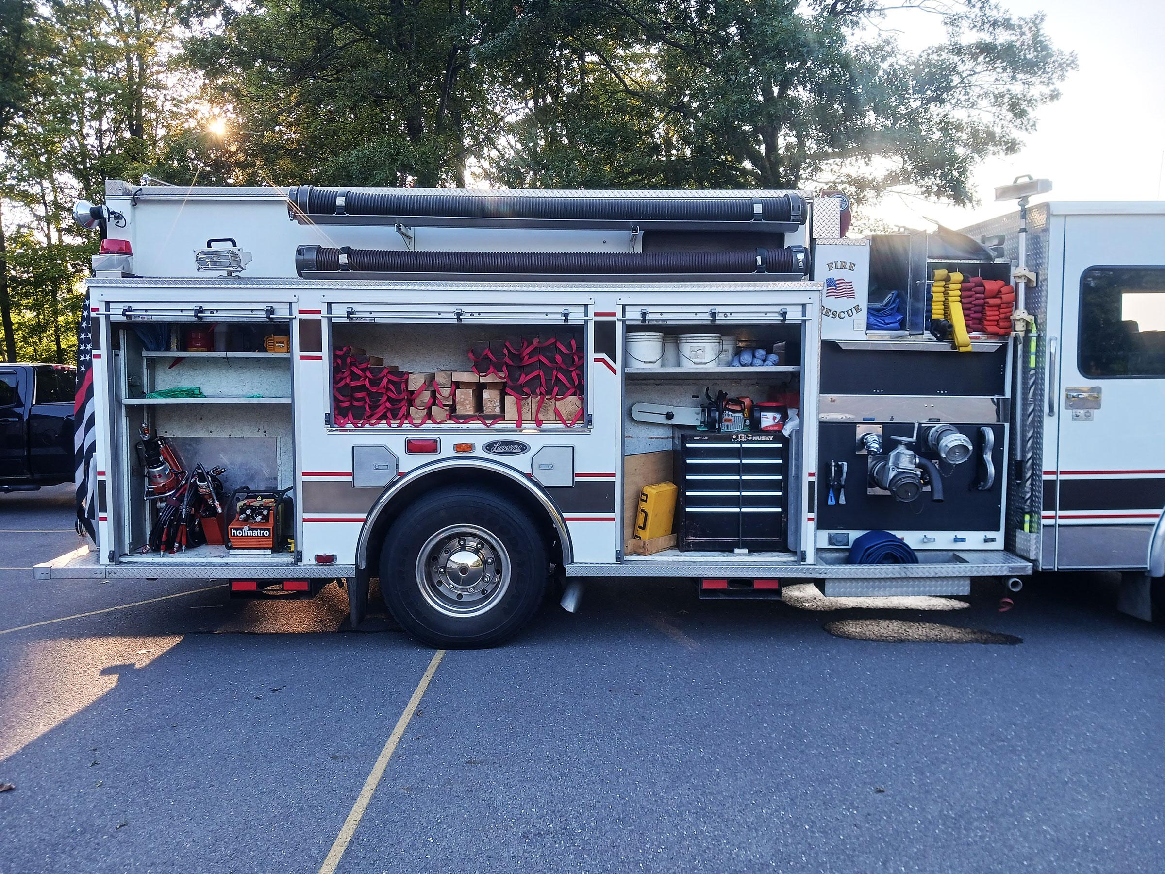 1997 Spartan Luverne Pumper - image 4