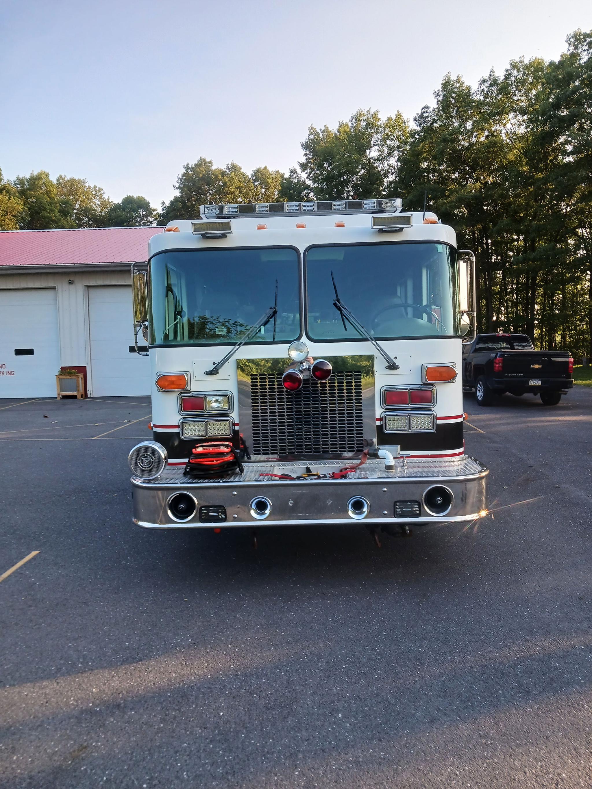 1997 Spartan Luverne Pumper - image 3