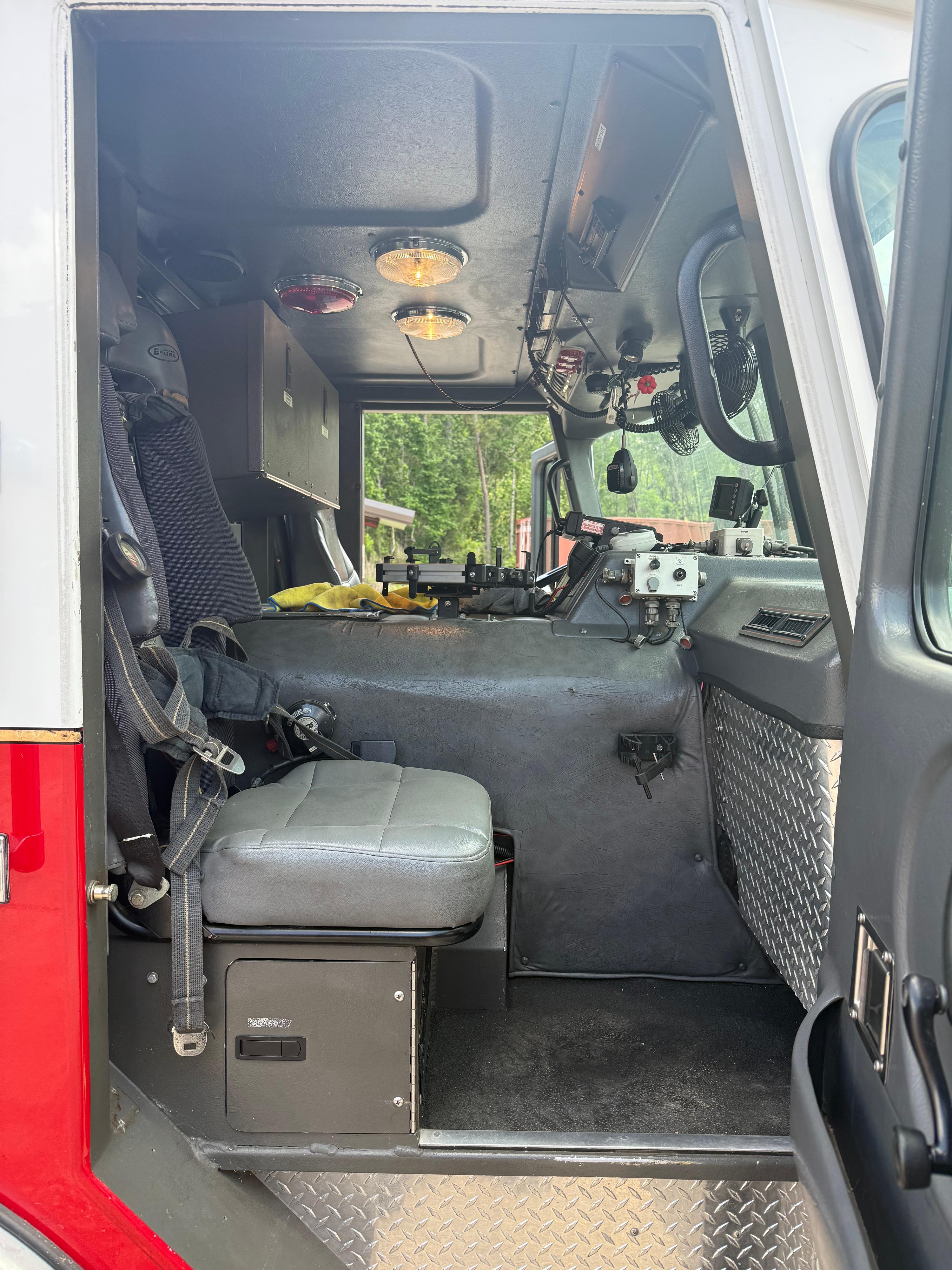 2002 E-One Pumper