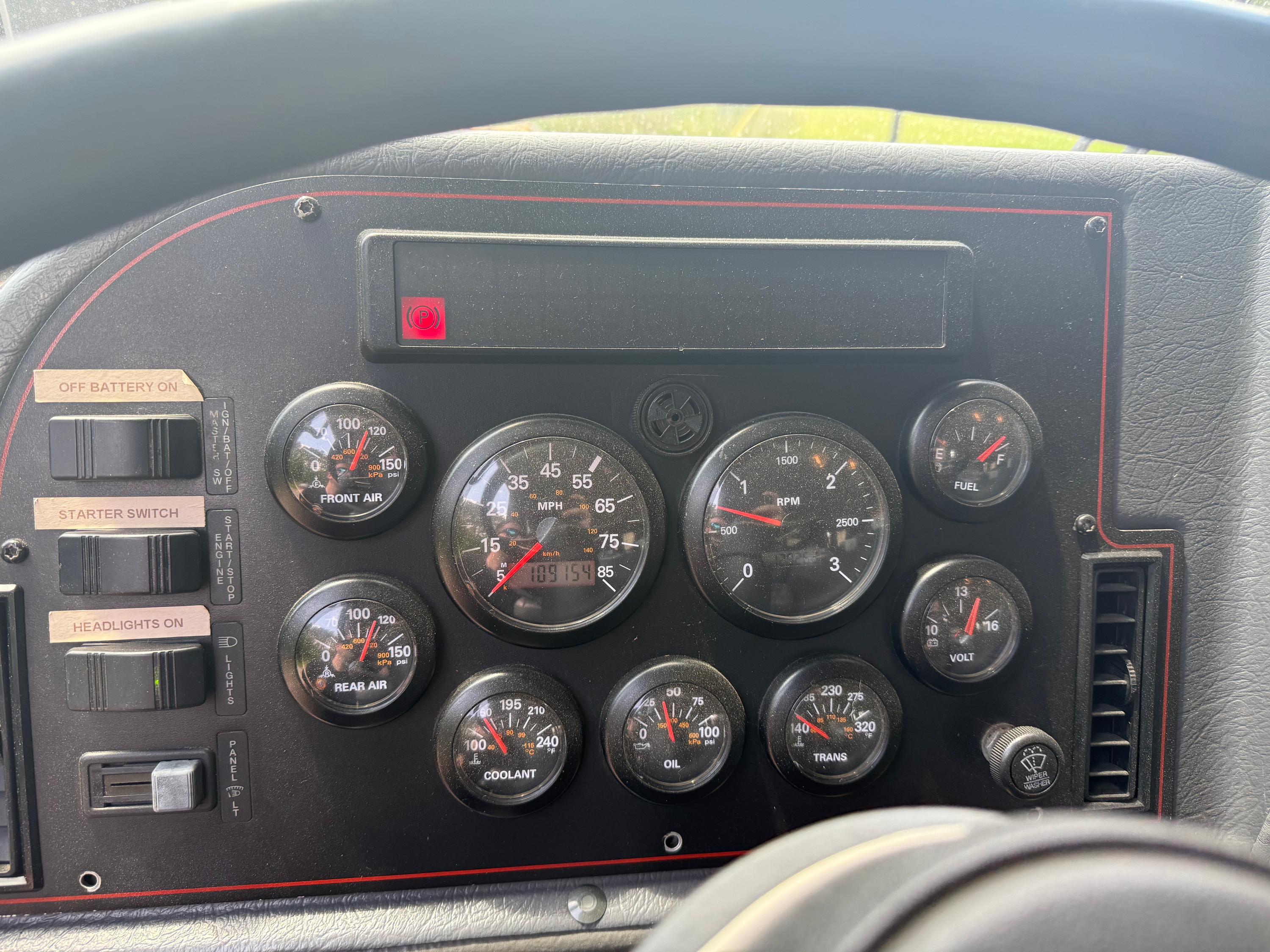 2002 E-One Pumper