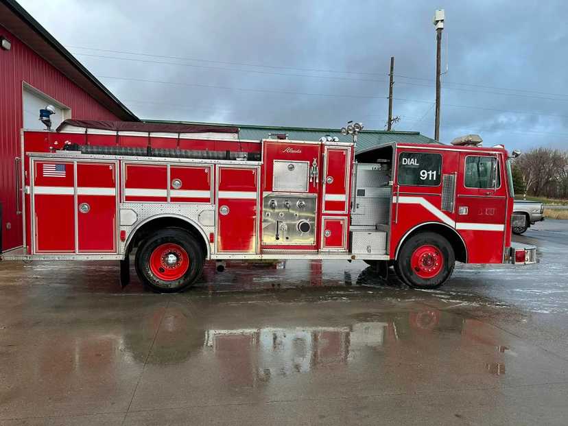 1989 Sutphen Pumper — photo 2