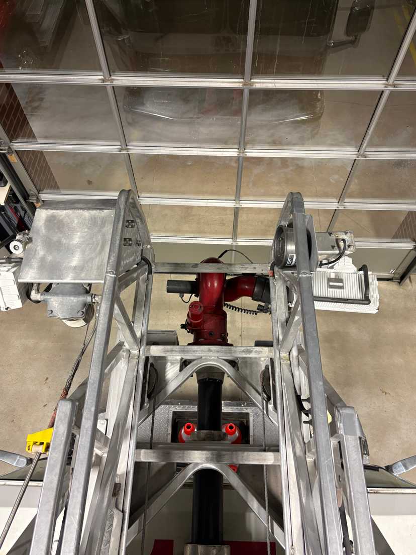 1992 E-One Custom 110' Aerial — photo 8