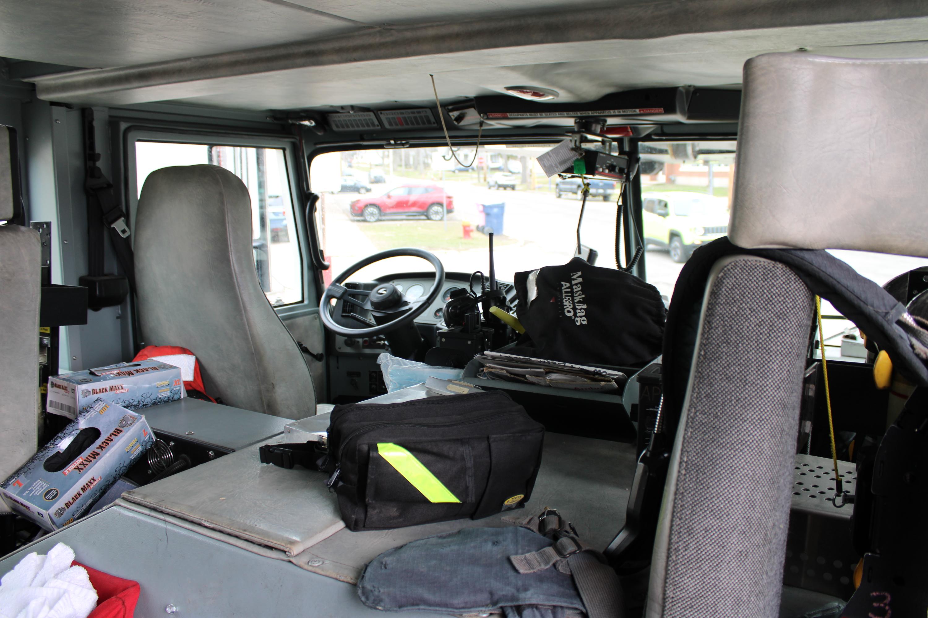 2001 Pierce Dash 100' Quint
 - image 21