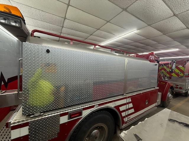 1999 Kenworth Tanker - image 2
