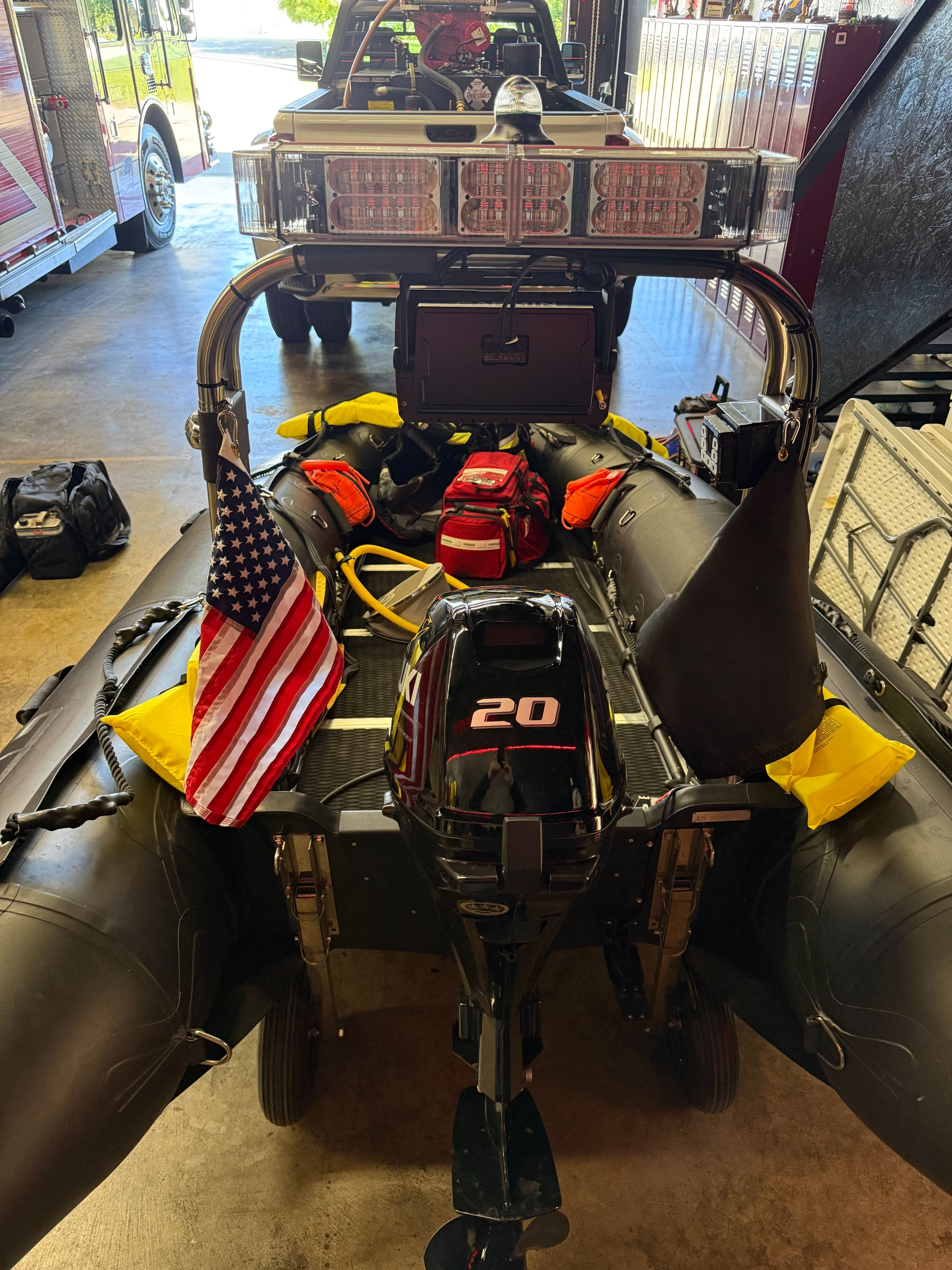 Task Force 1 Trailer and Boat - image 9