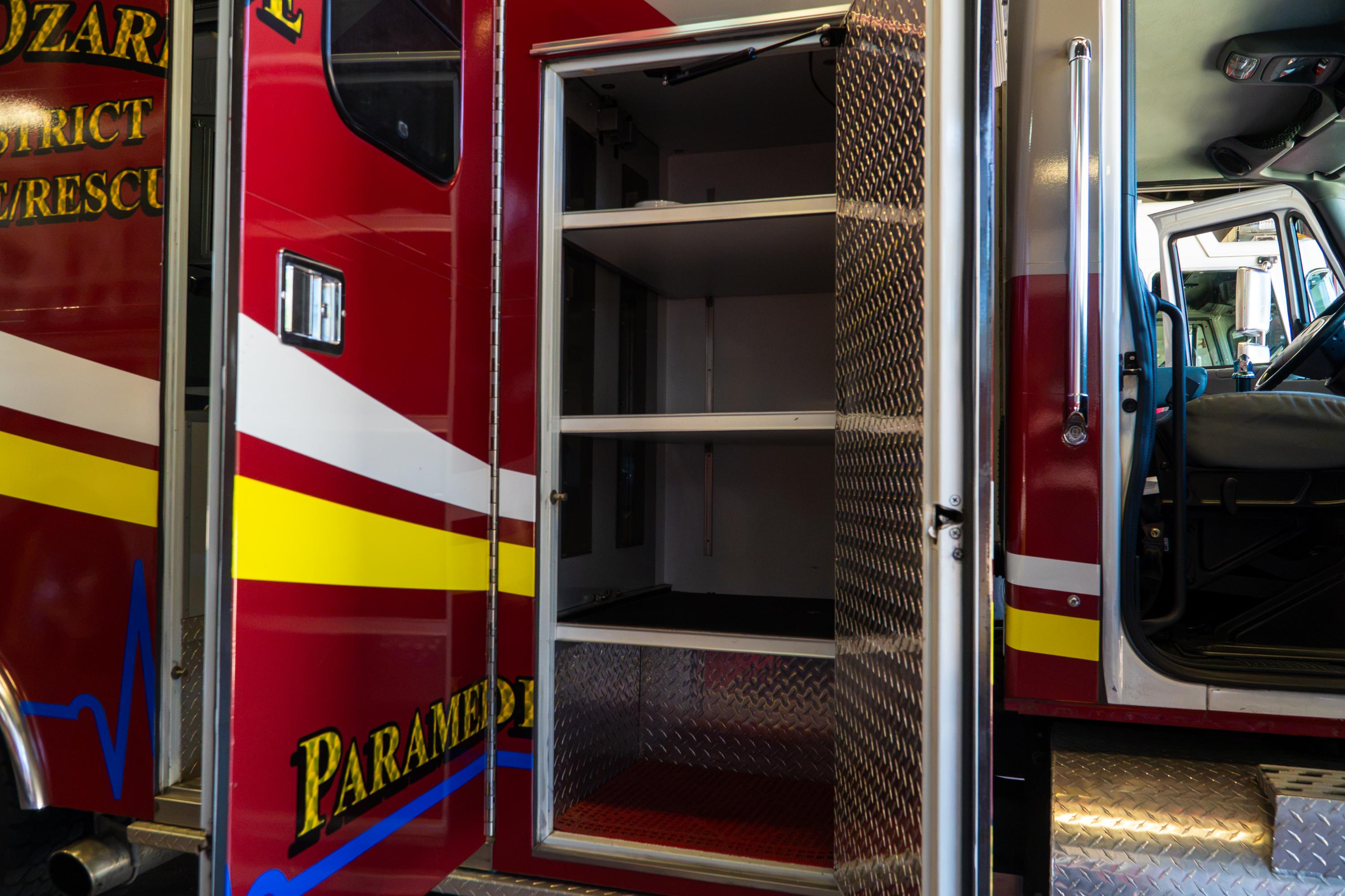 2004 AEV International Type III Ambulance - image 59
