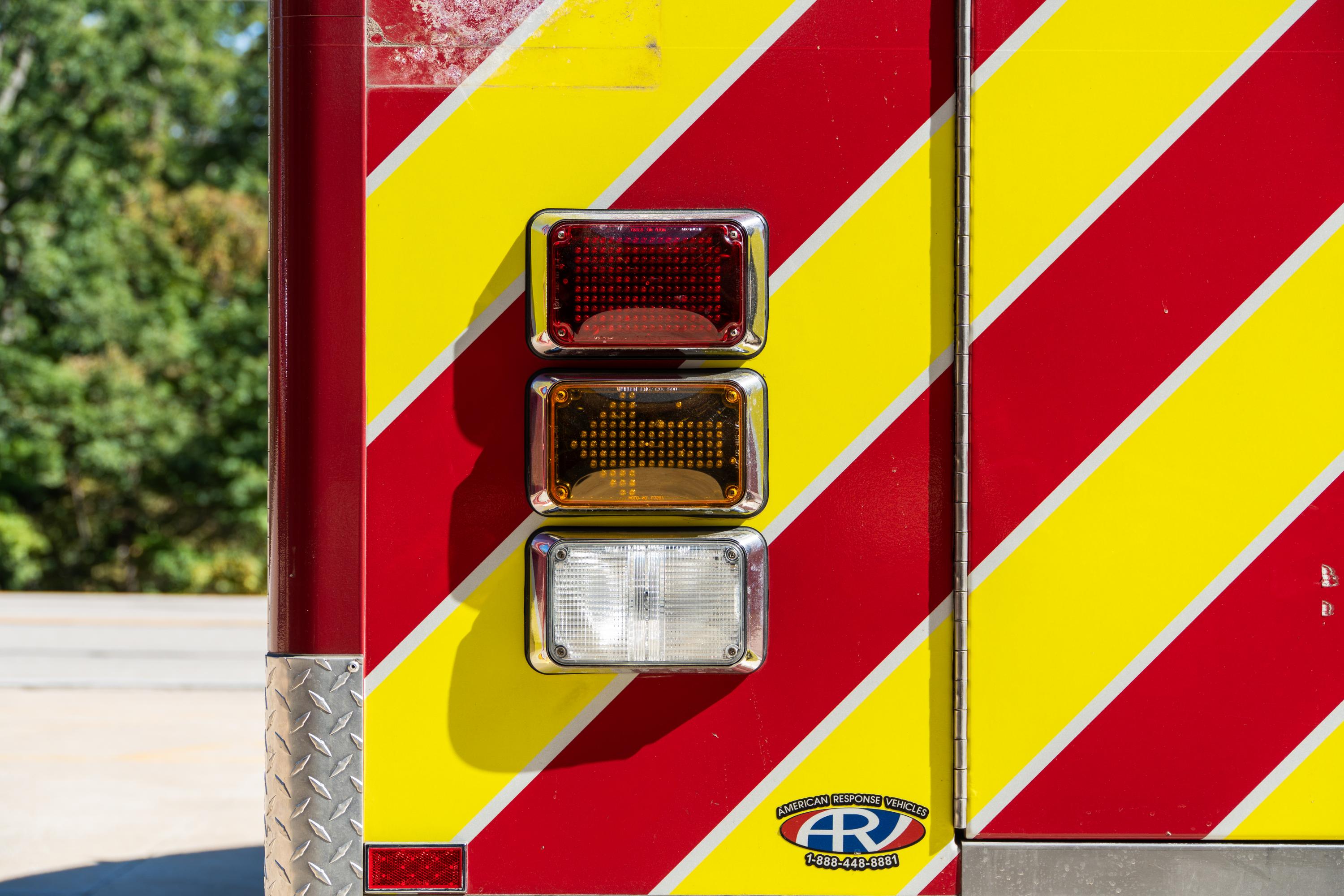 2004 AEV International Type III Ambulance - image 64