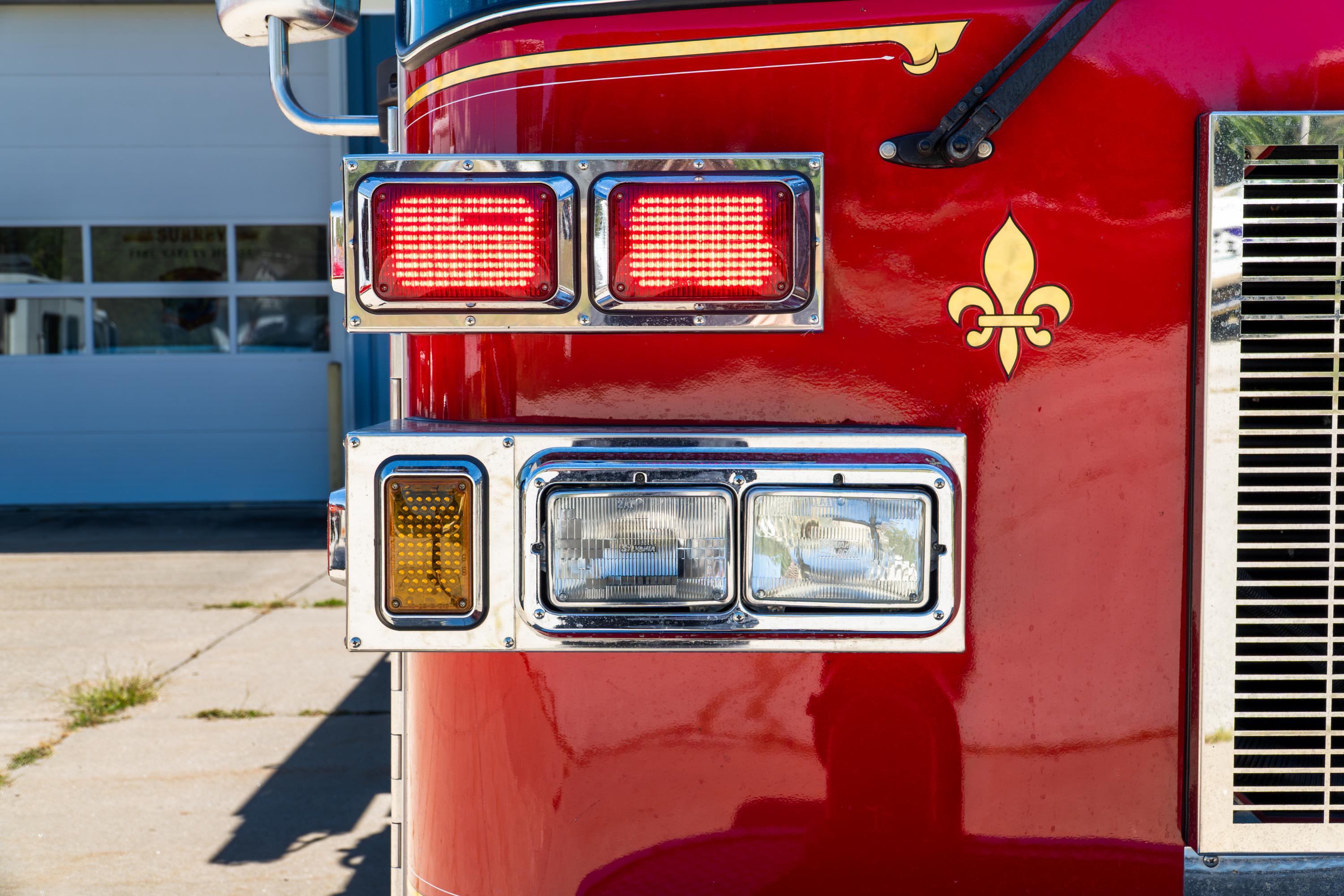 2004 Sutphen Pumper - image 66
