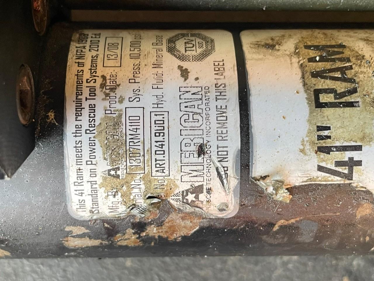 Genesis Rescue Tools and Power Unit - image 7