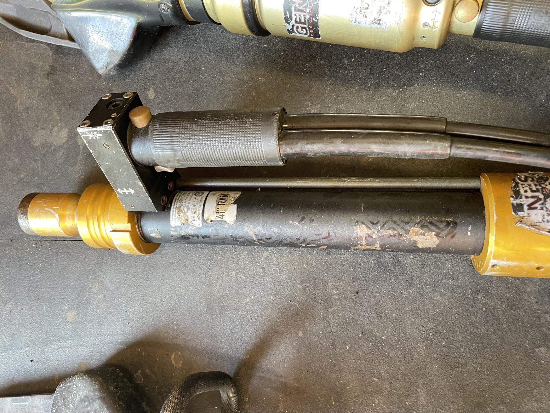 Genesis Rescue Tools and Power Unit - image 8