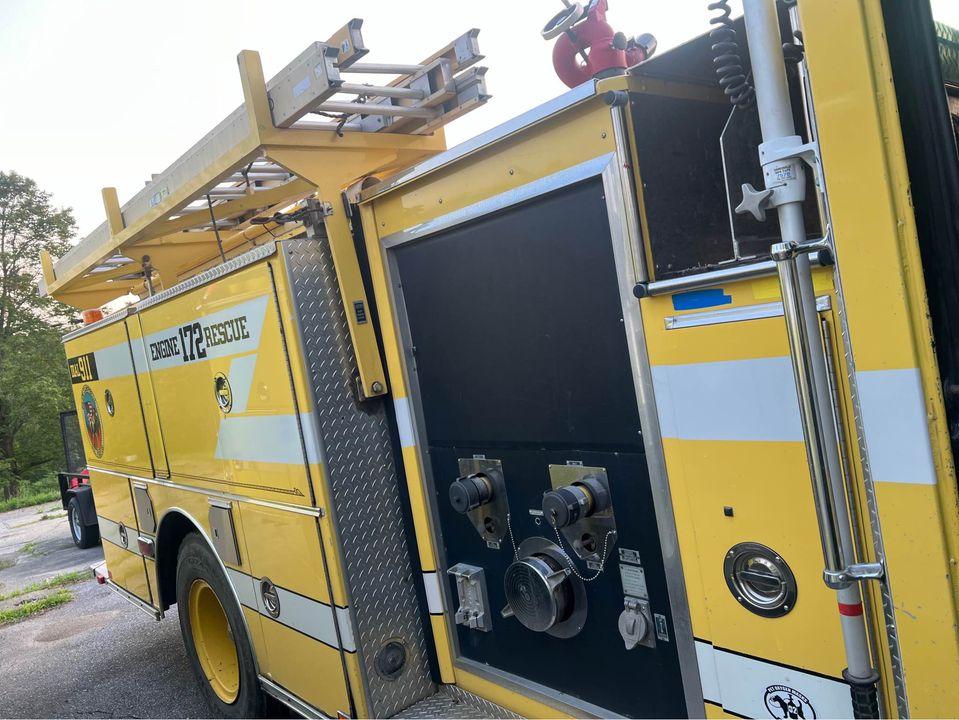 1989 Sutphen Fire Engine  - image 8
