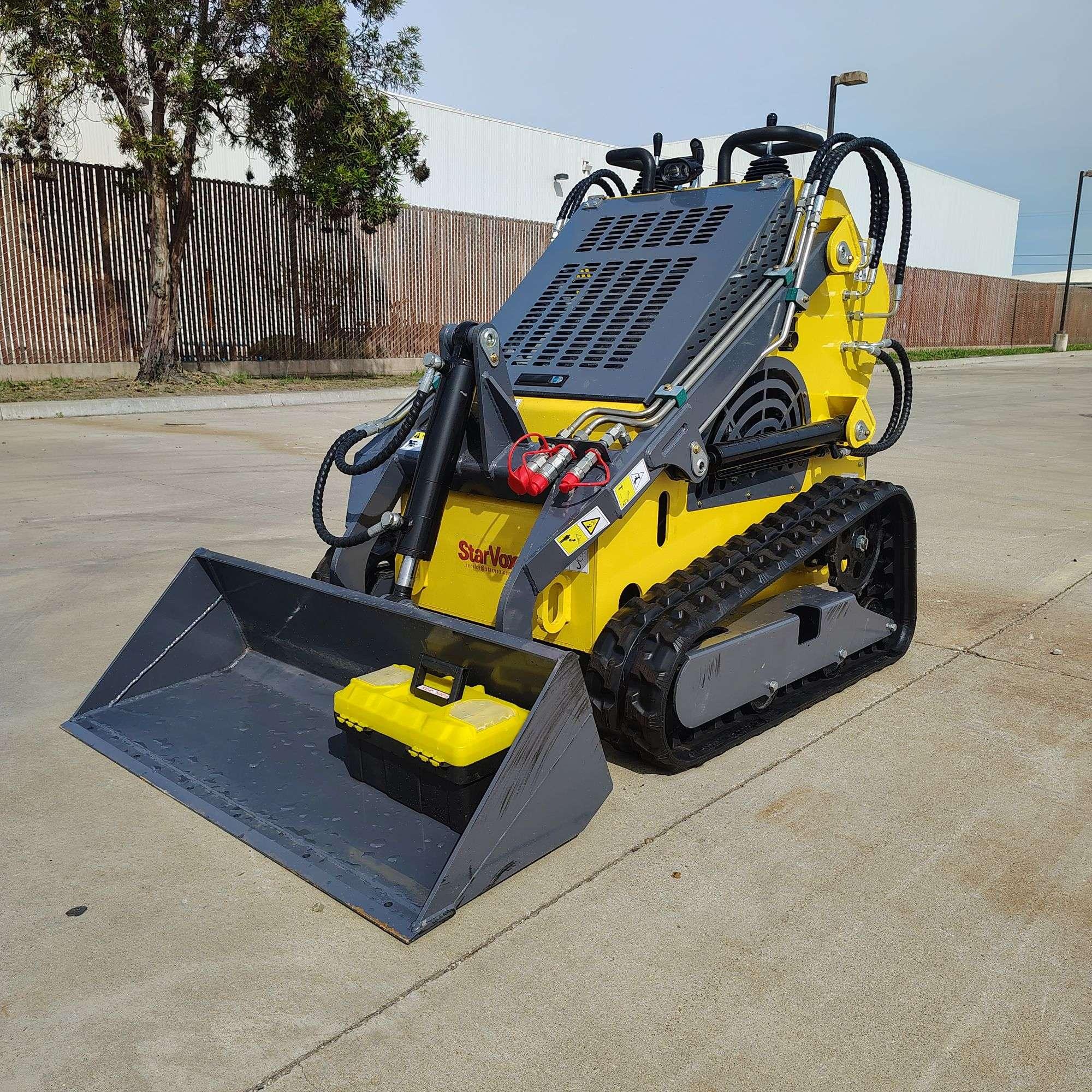 StarVox SV‑480 Mini Track Skid Steer Loader w/ Bucket (New/Unused) - image 1