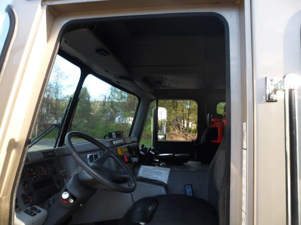 1999 American LaFrance Eagle 54' Snozzle - image 10