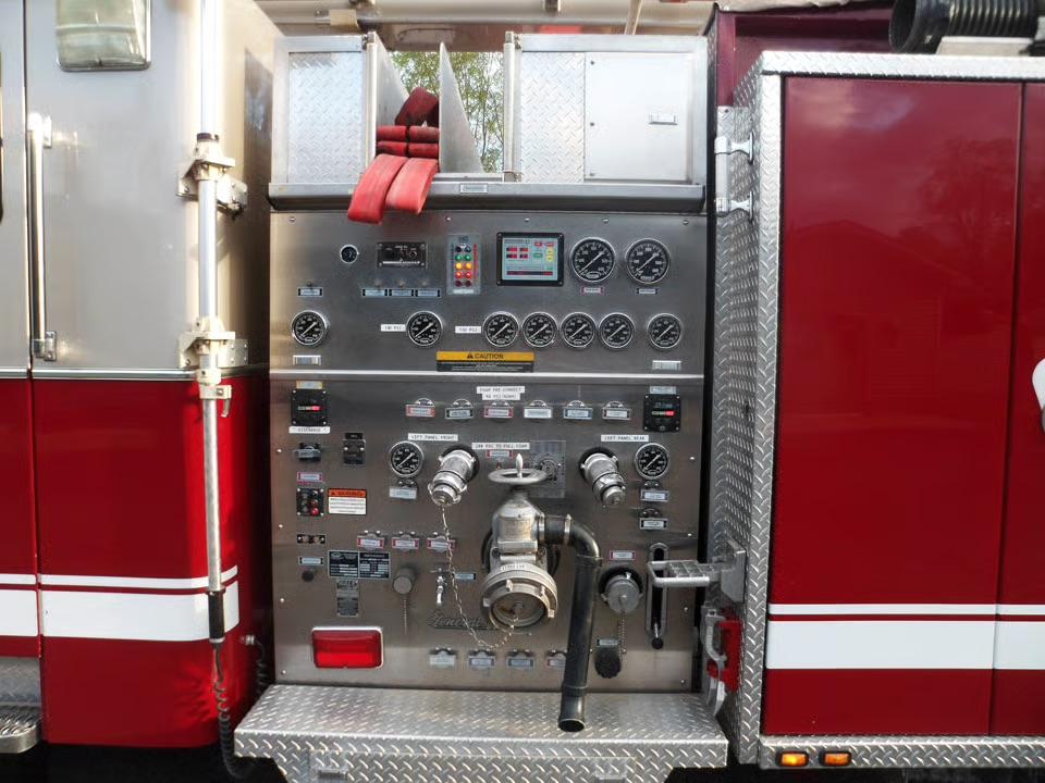 1999 American LaFrance Eagle 54' Snozzle - image 27