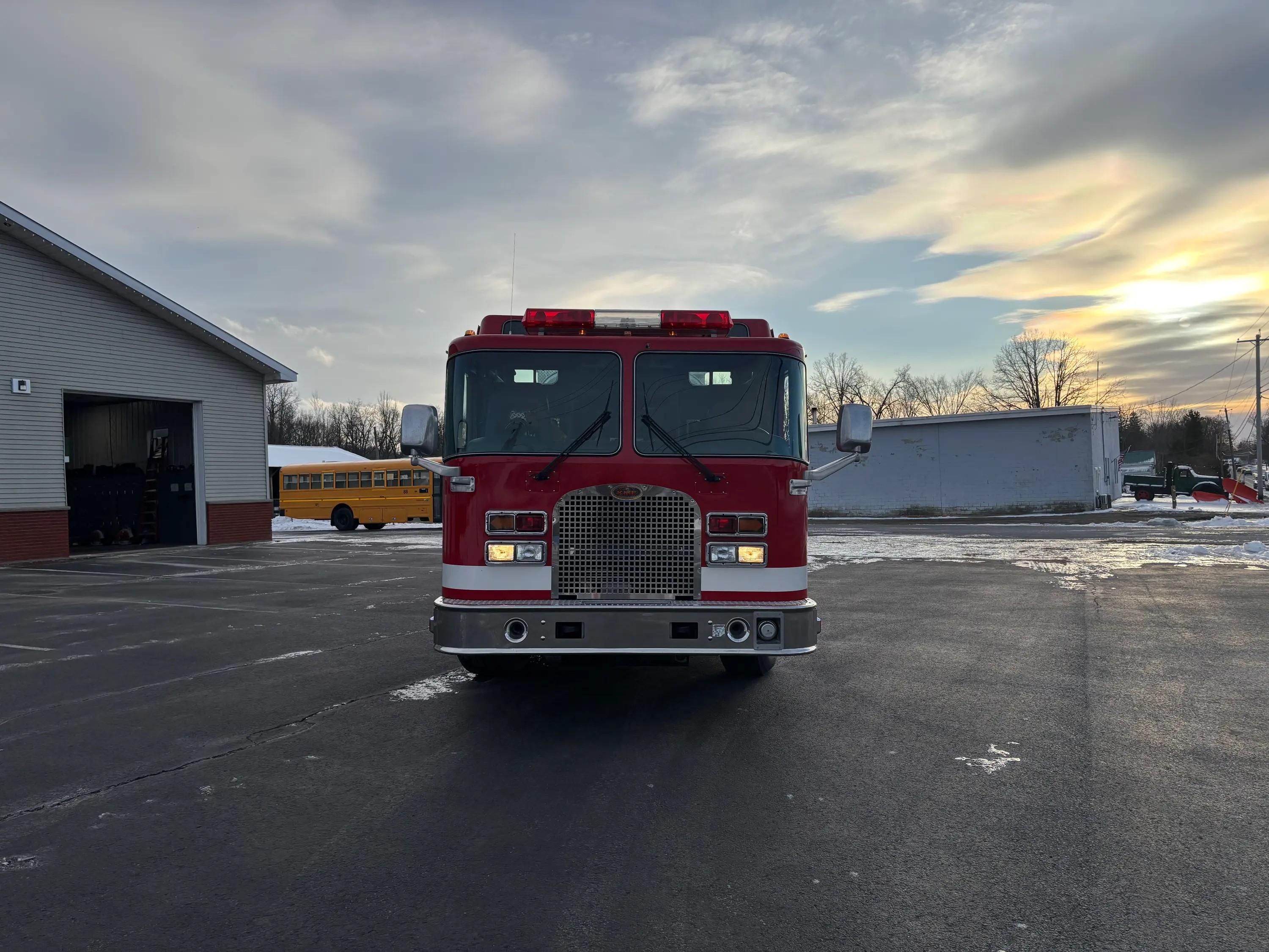 2003 KME Excel Pumper Tanker - image 8