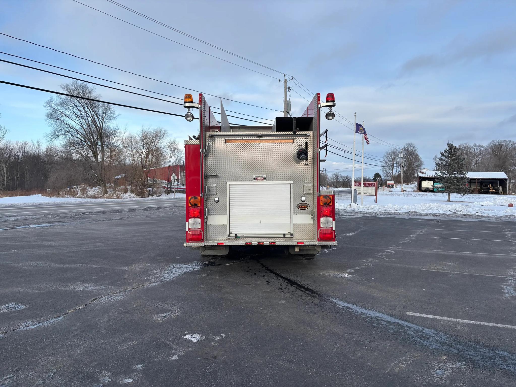 2003 KME Excel Pumper Tanker - image 4