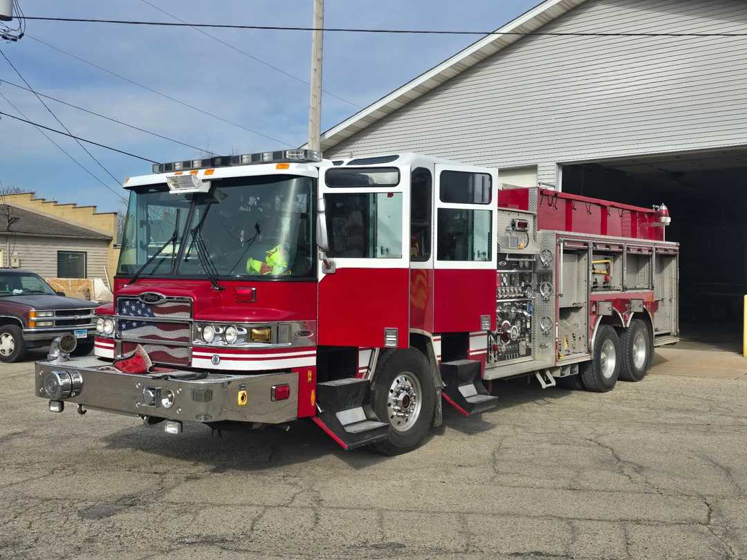 2009 Pierce Quantum Pumper Tanker