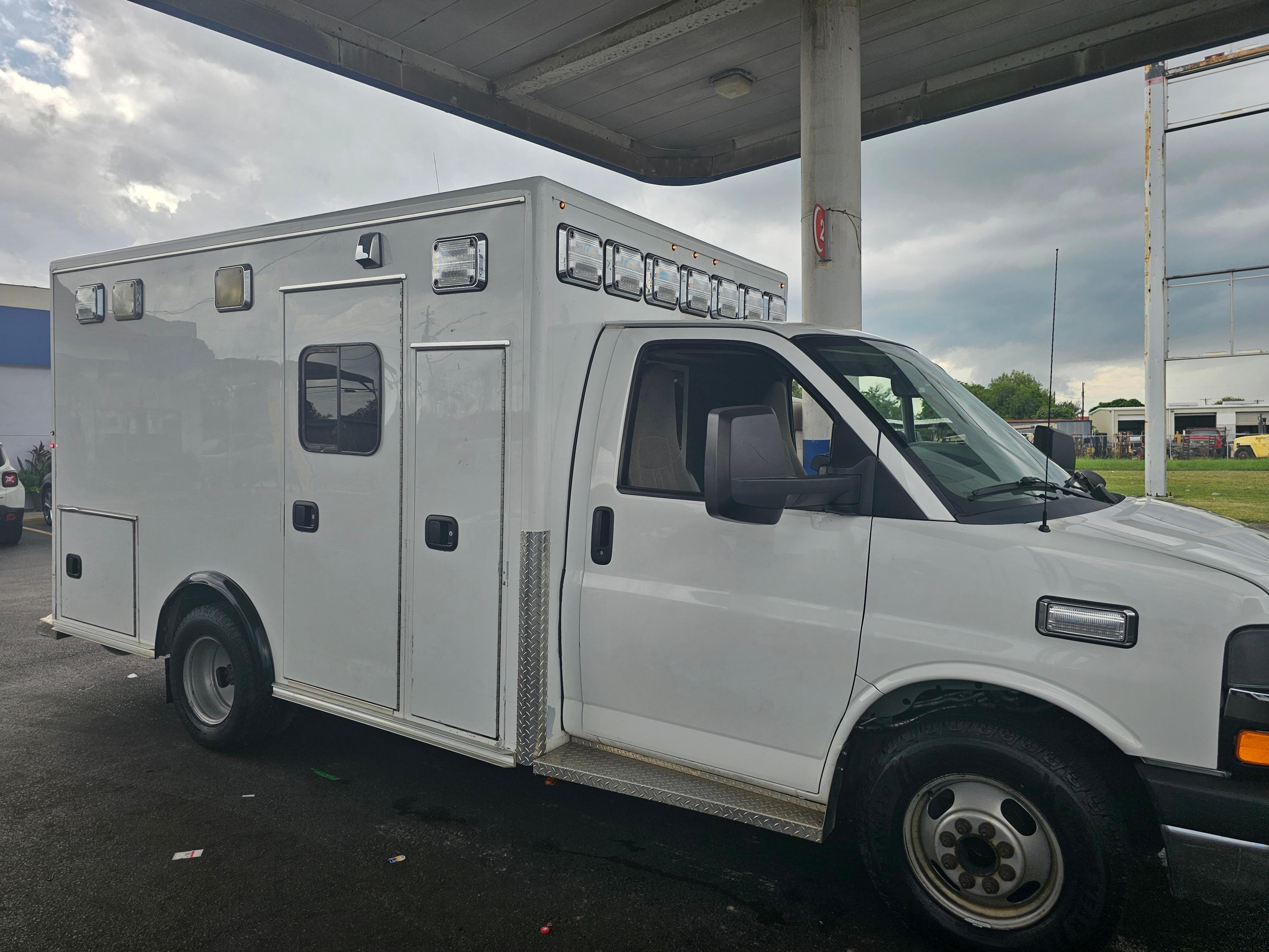 2015 Chevy Type III - image 1