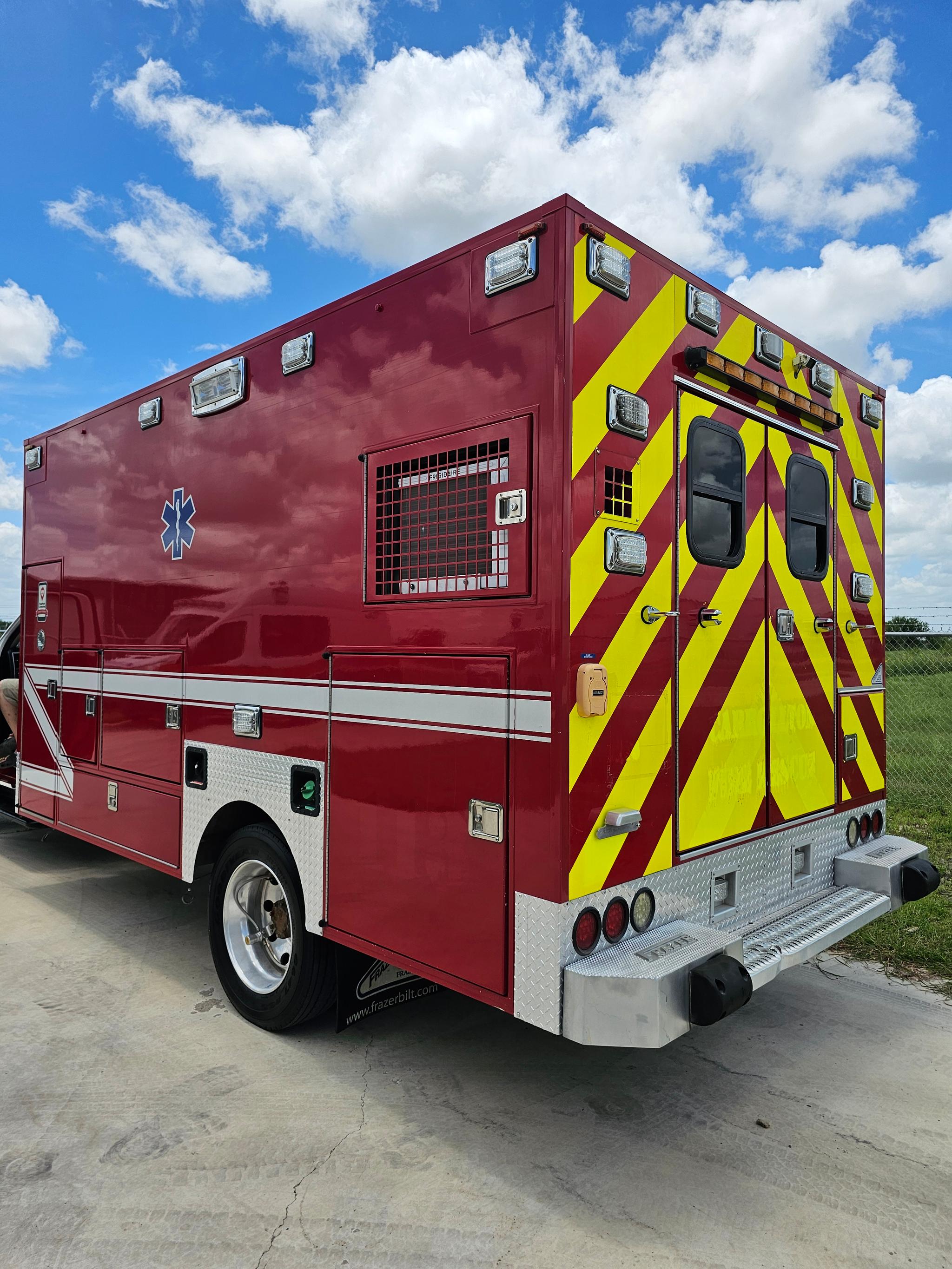 2014 dodge Type I - image 3