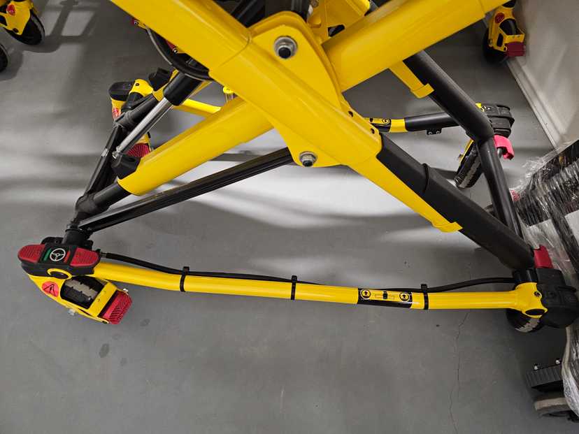 Stryker power cot 6500 — photo 3