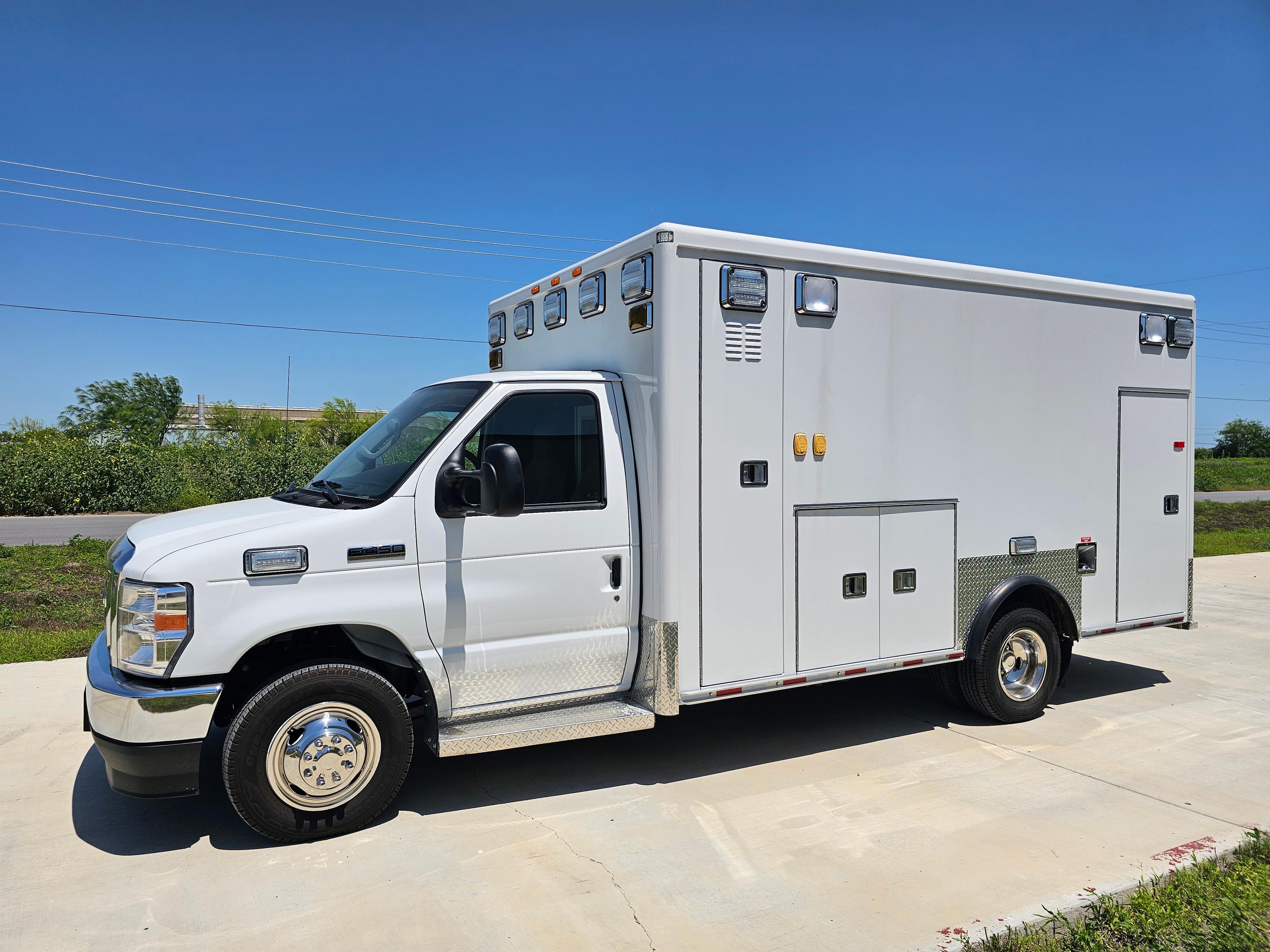 2025 AEV Ford Type III Ambulance - image 3
