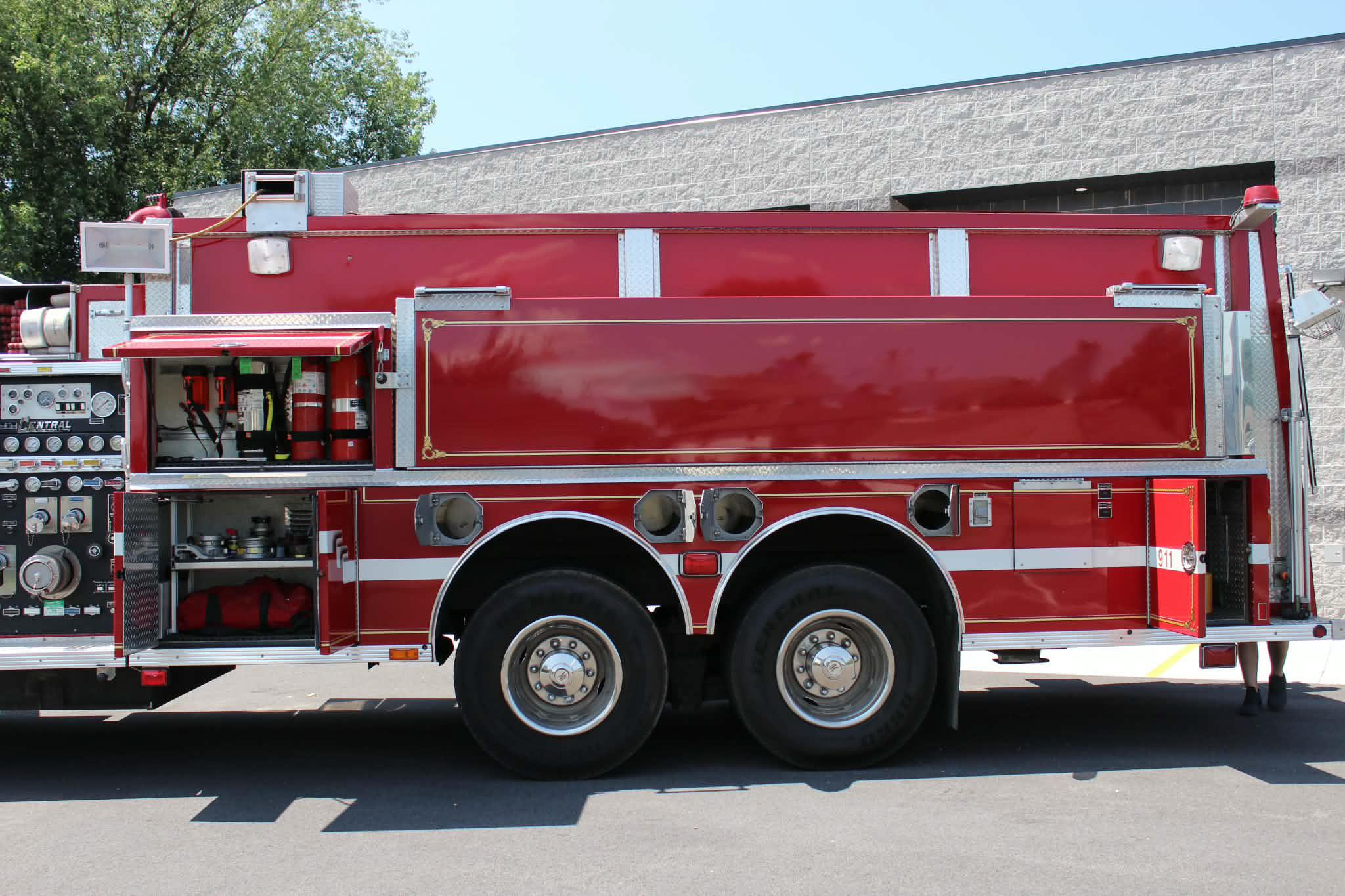 1998 Freightliner TK Pumper Tanker - image 4