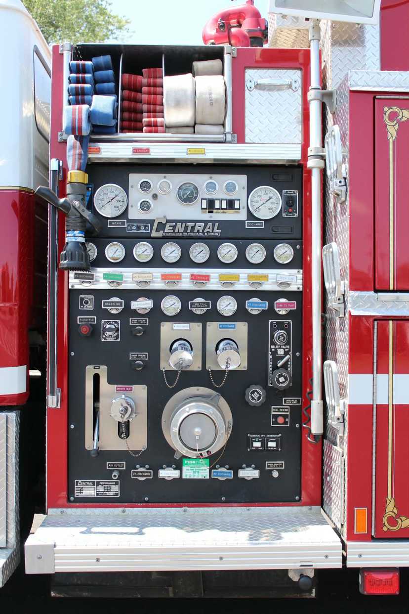 1998 Freightliner TK Pumper Tanker — photo 8