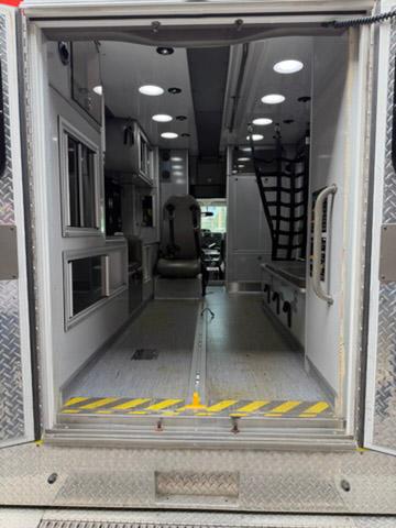 2018 AEV Ford Type III Ambulance - image 16