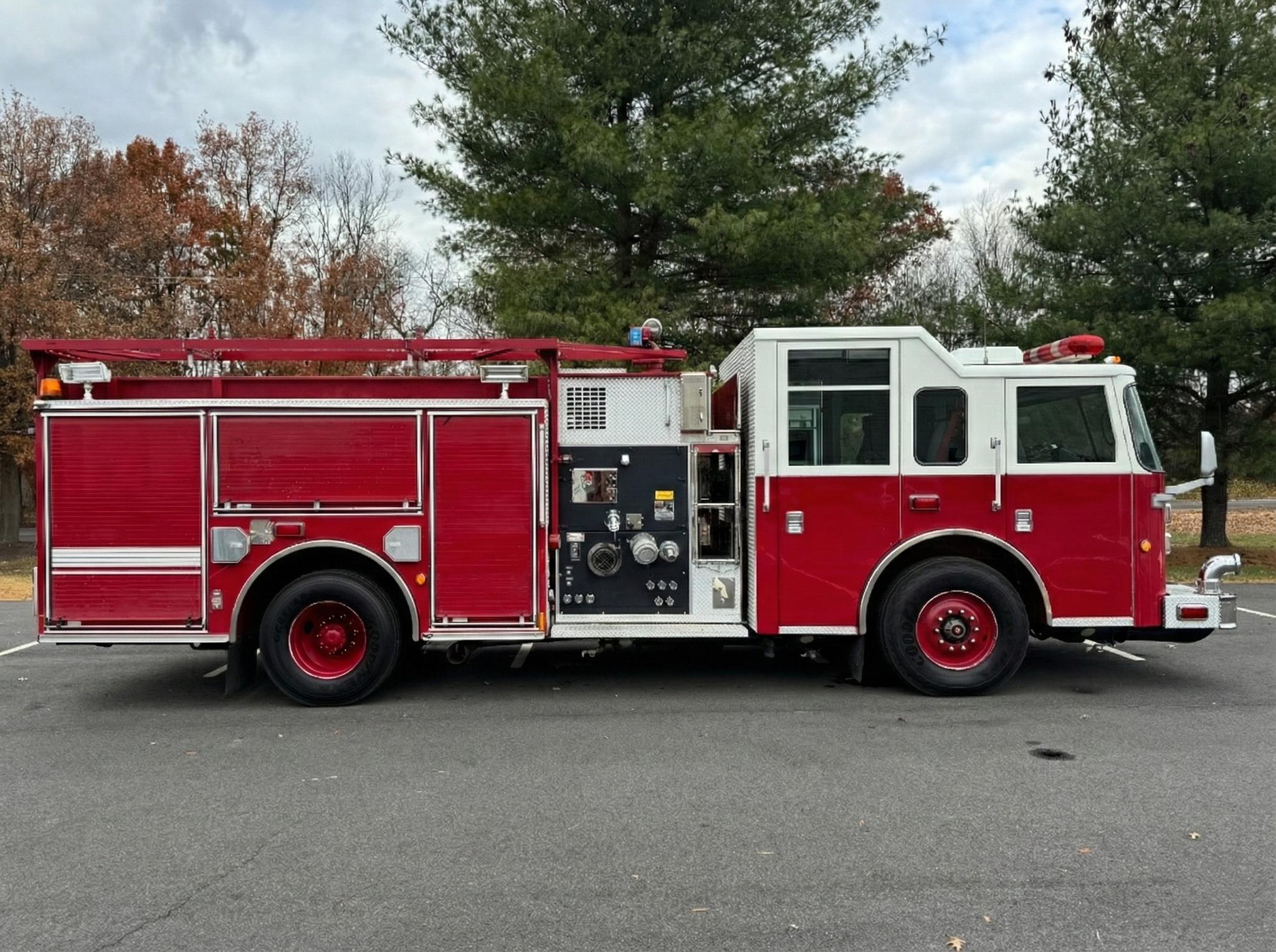 2008 Pierce Contender Pumper - image 4