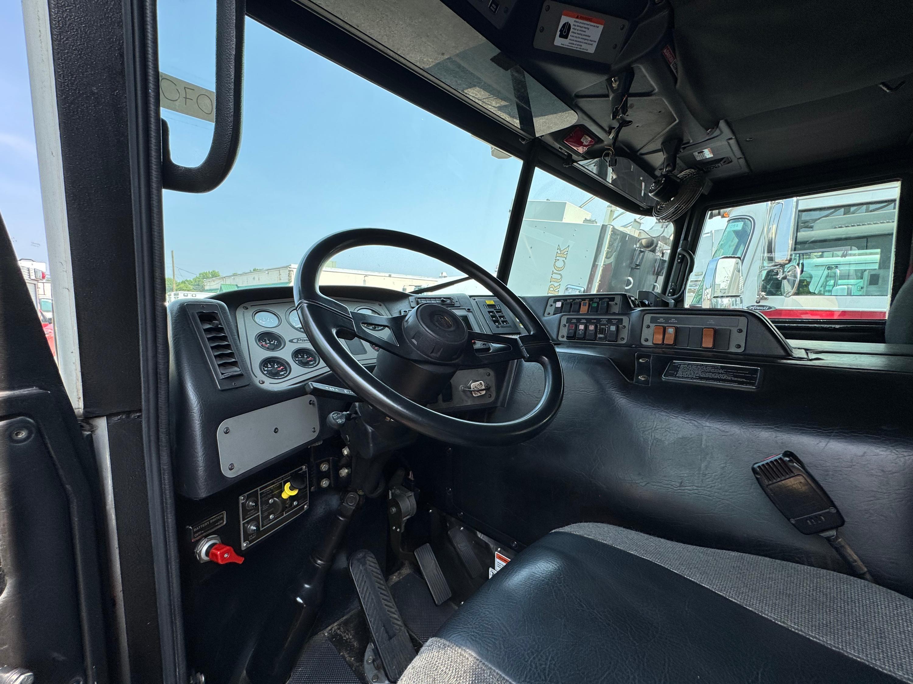 2007 Pierce Dash Pumper - image 12
