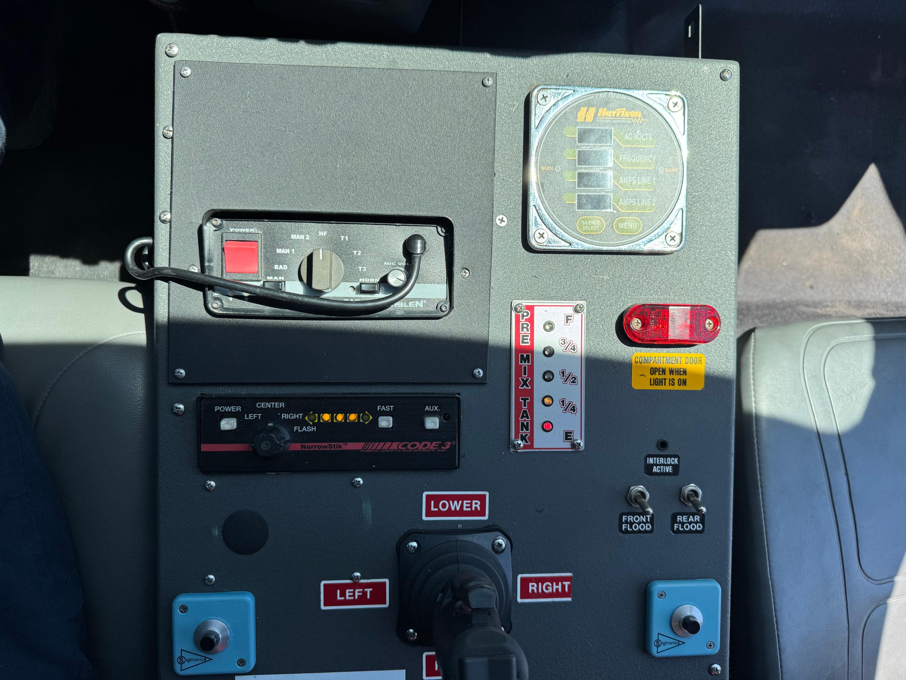 2006 Ford F-750 4x4 ARFF - image 13