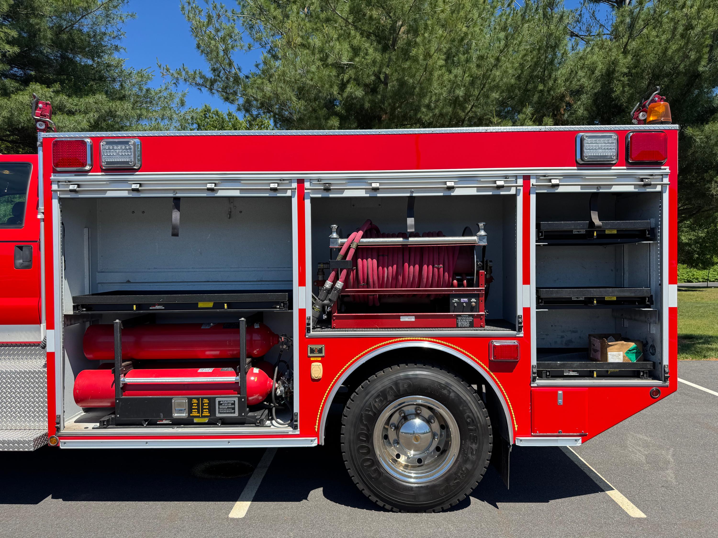 2006 Ford F-750 4x4 ARFF - image 6